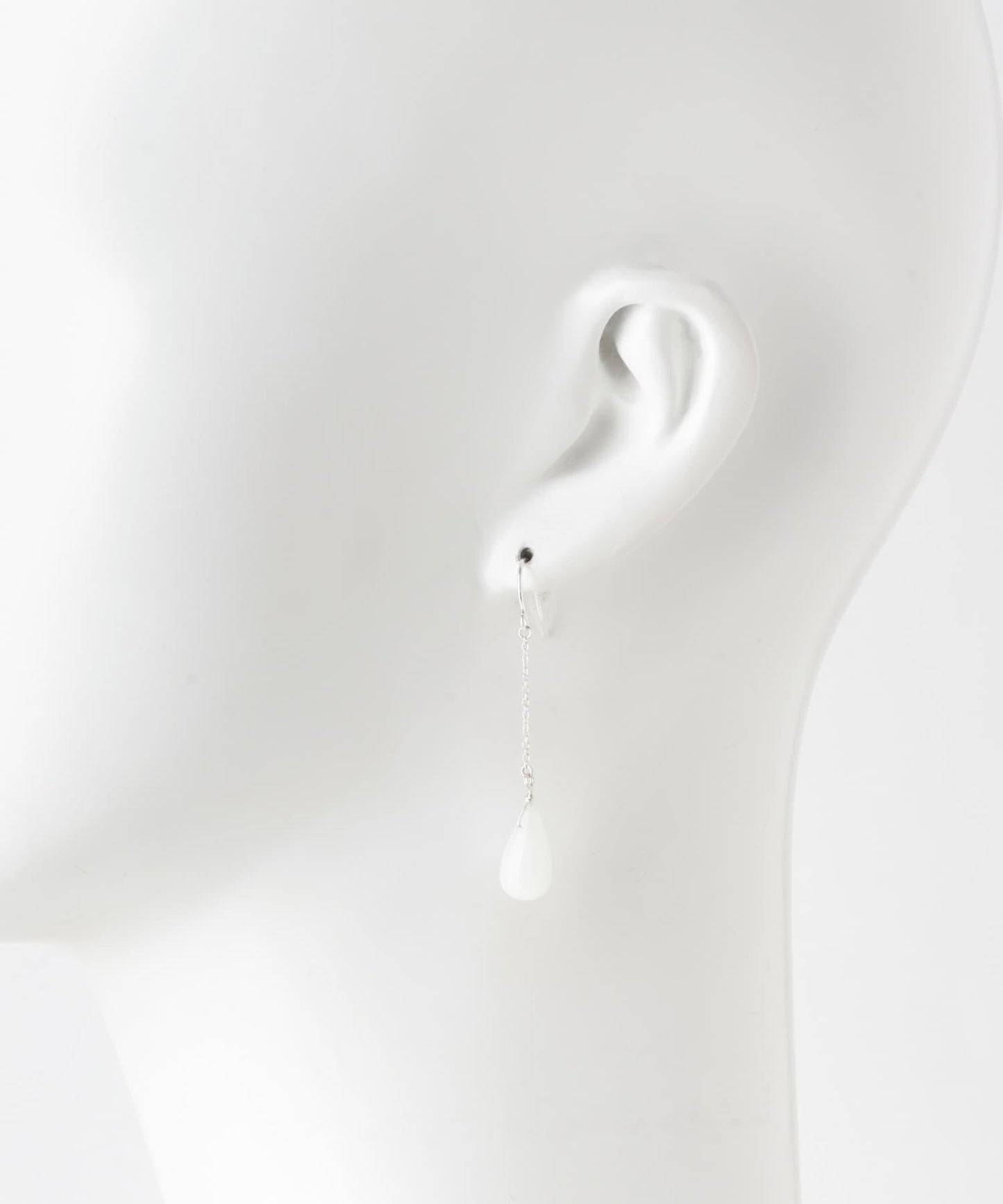 SMELLY so’新玉鏈條掛鉤耳飾