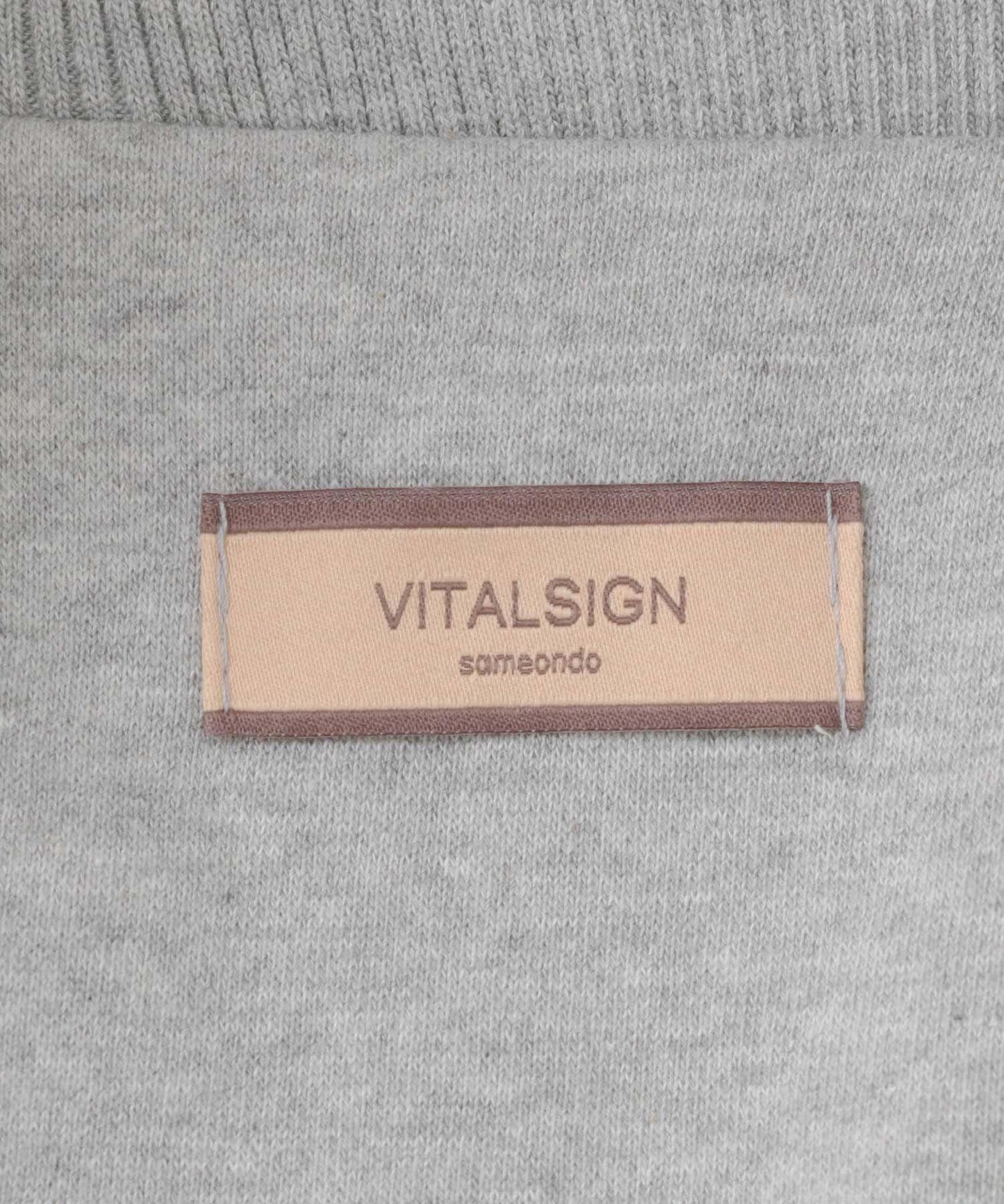 VITALSIGN 蕾絲斗篷標誌拉鍊開衫