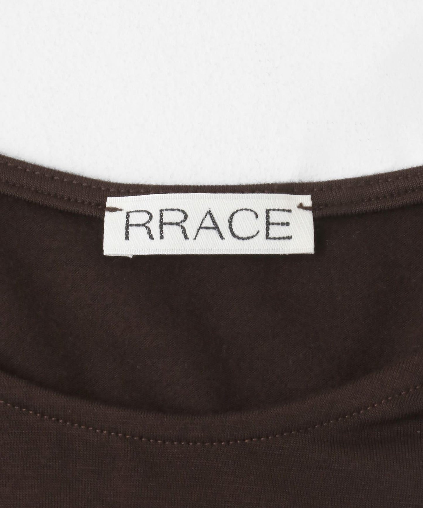 RRACE弧形下襬T恤