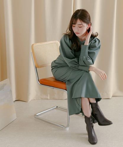 套裝連衣裙