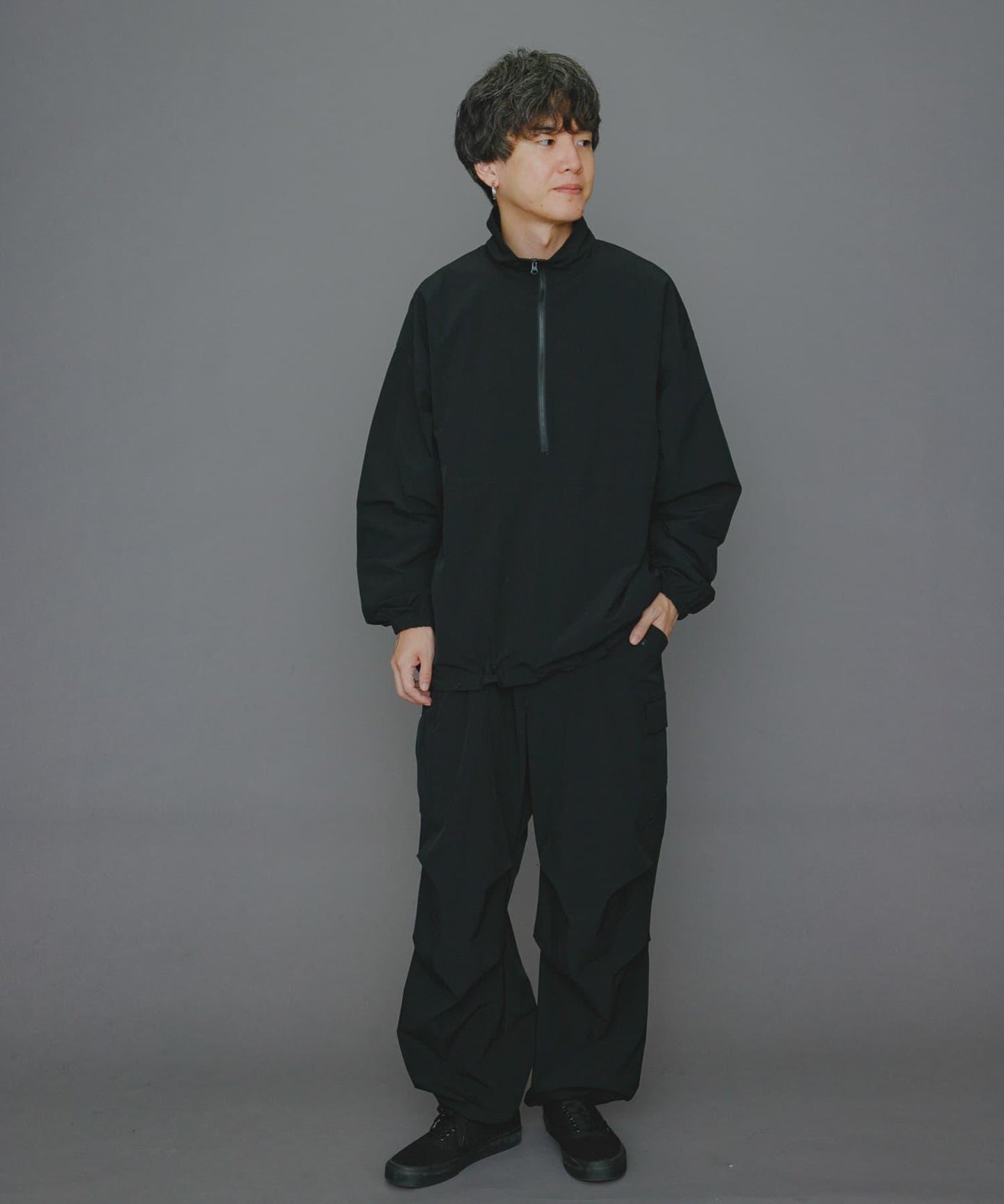 『中性款』Uiscel 4向彈力套頭衫