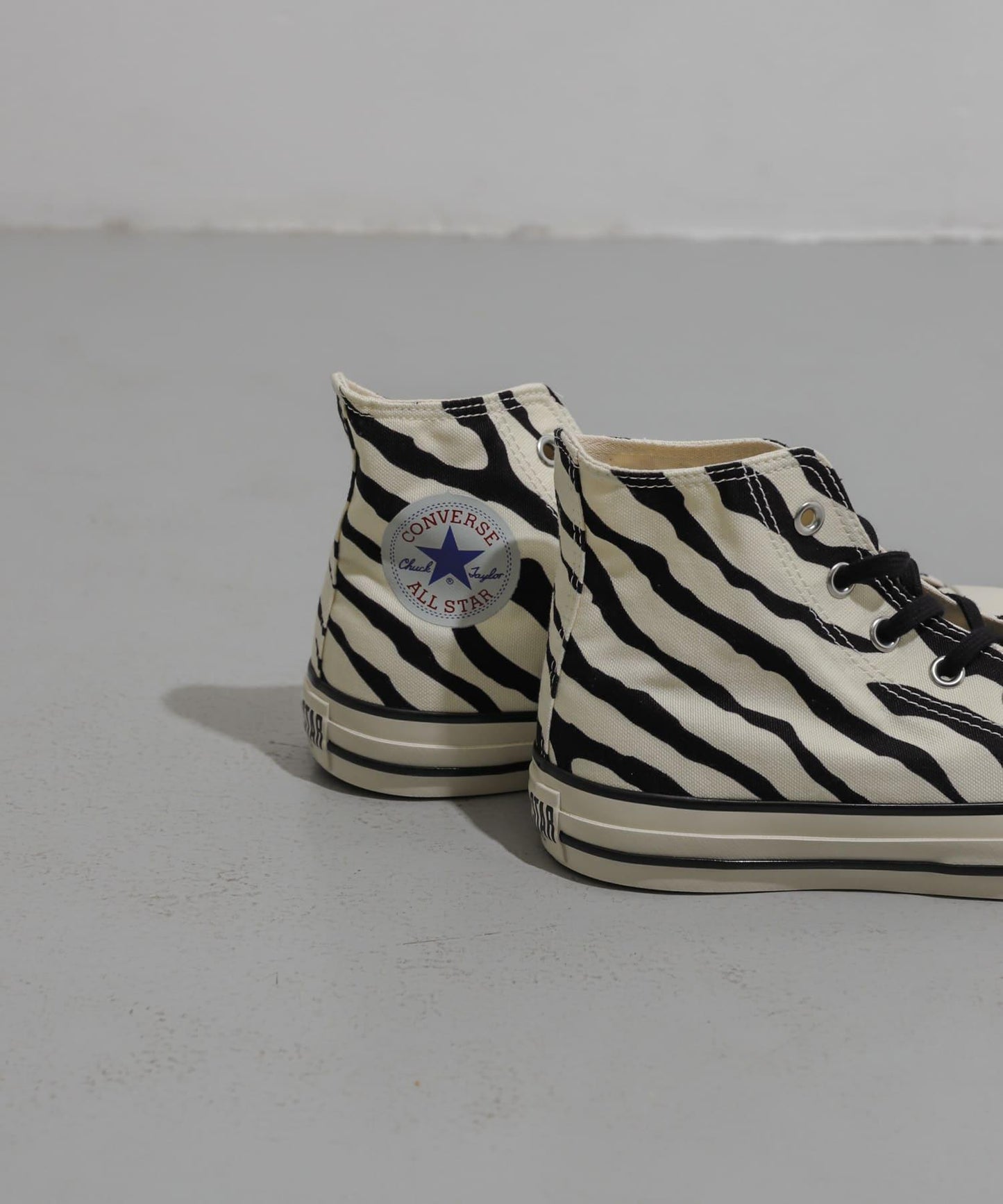 CONVERSE {ALL STAR} 美國斑馬高幫