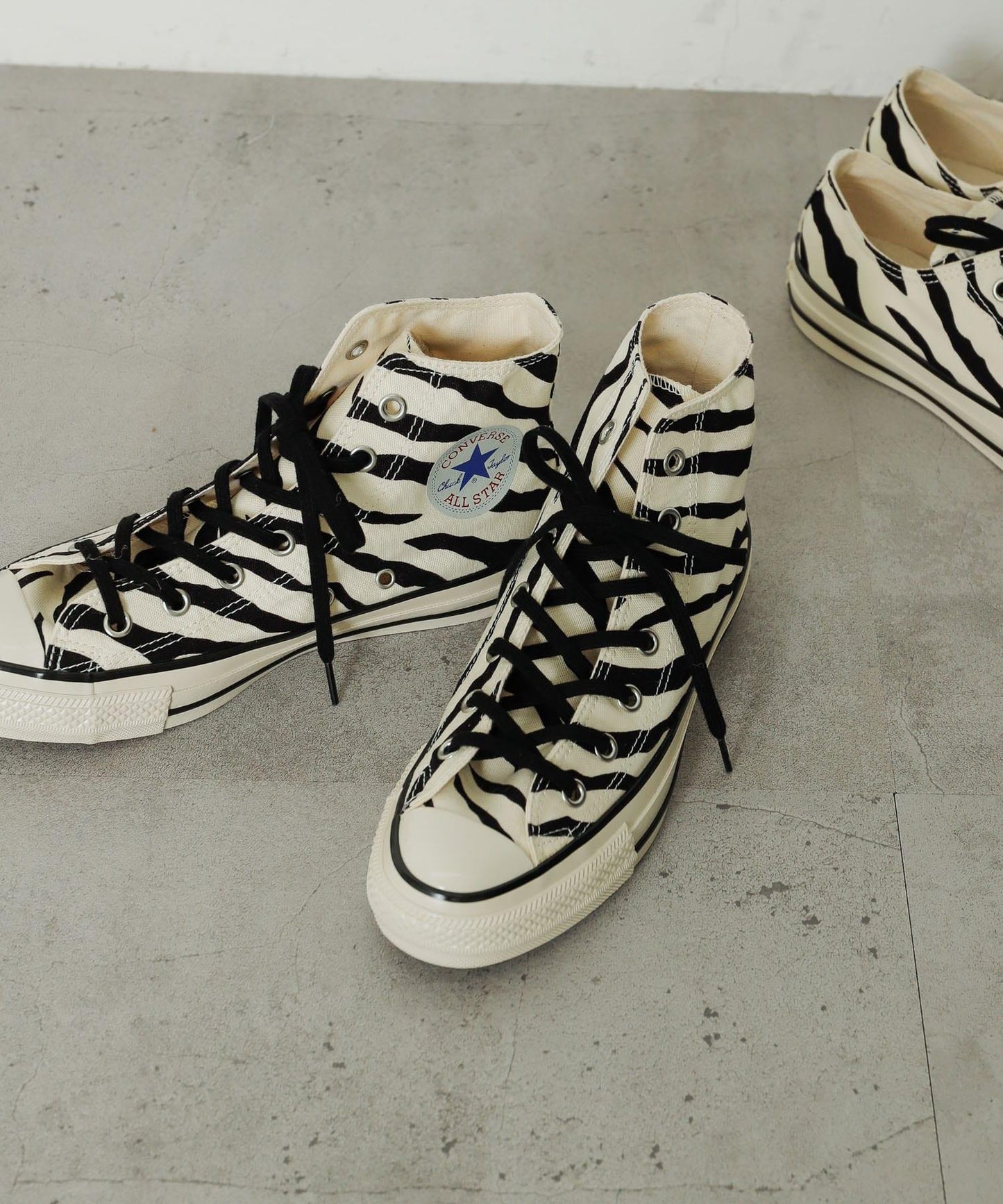 CONVERSE {ALL STAR} 美國斑馬高幫