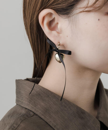 緞帶蝴蝶結愛心耳環