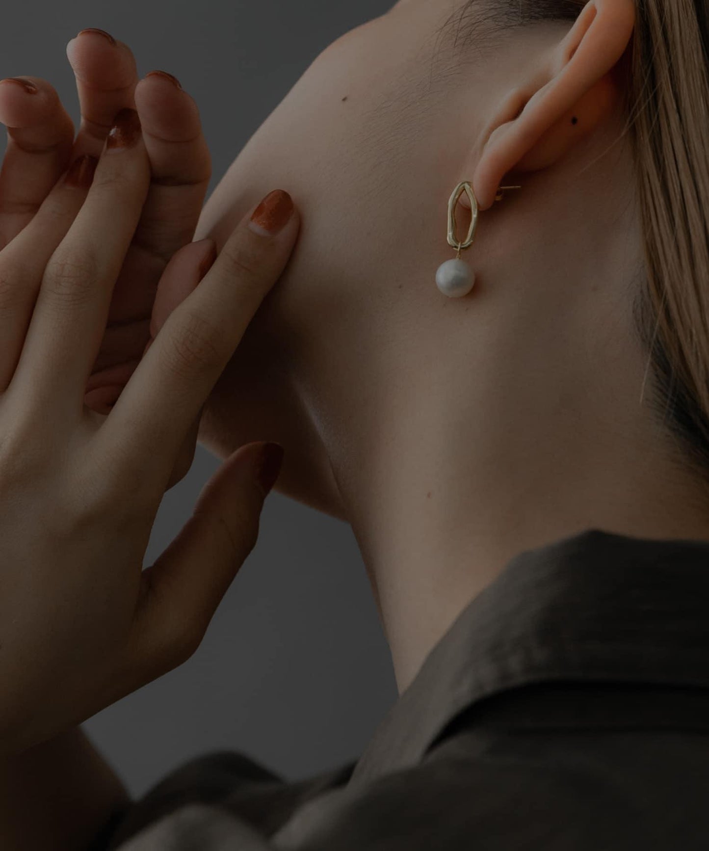 SMELLY so’珍珠水滴耳環