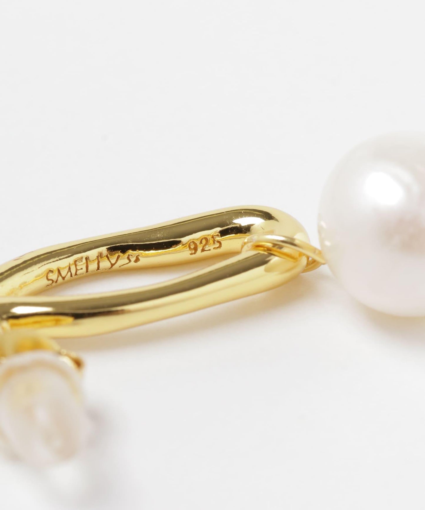 SMELLY so’珍珠水滴耳環