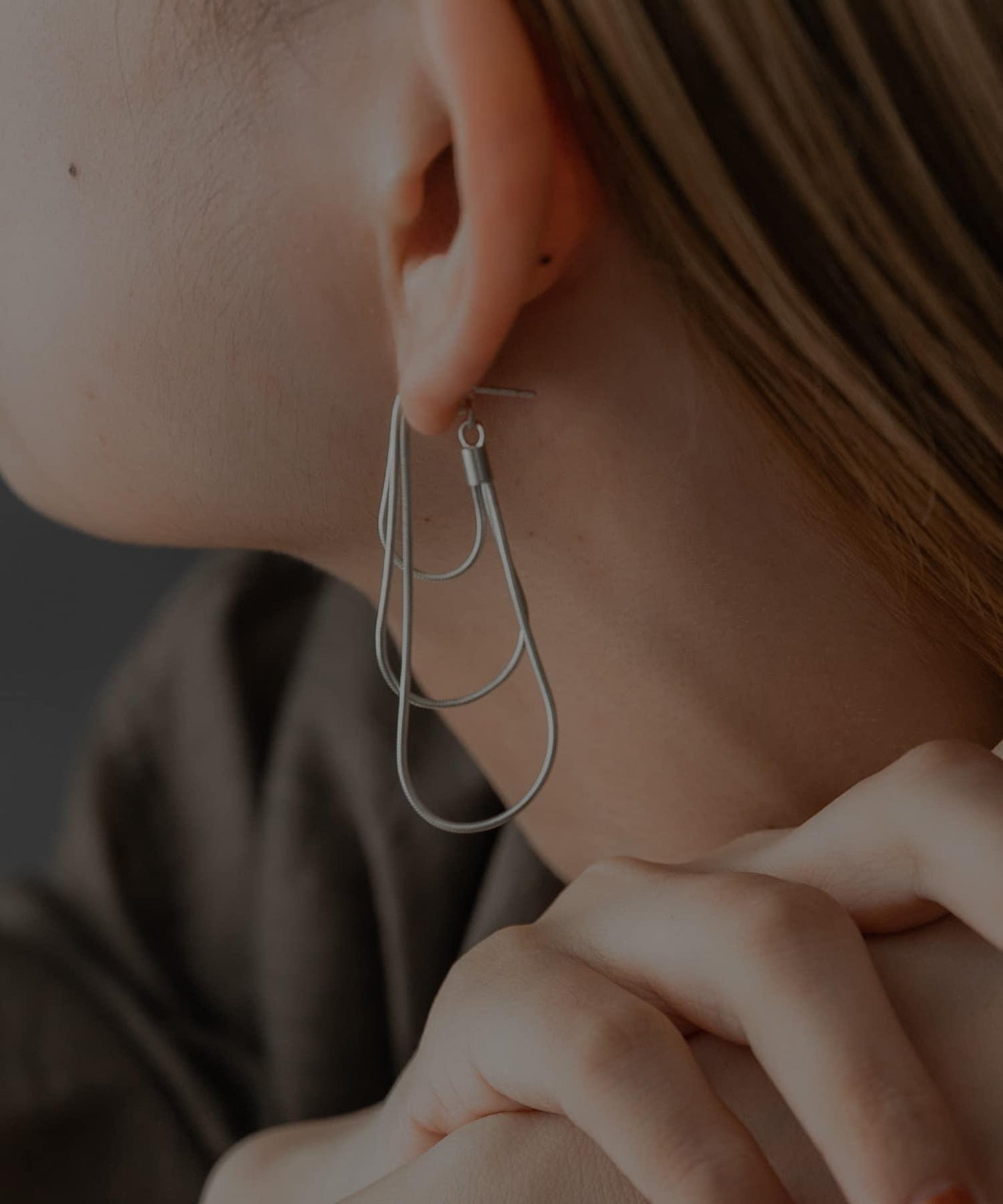 SMELLY so’三股鏈條耳環