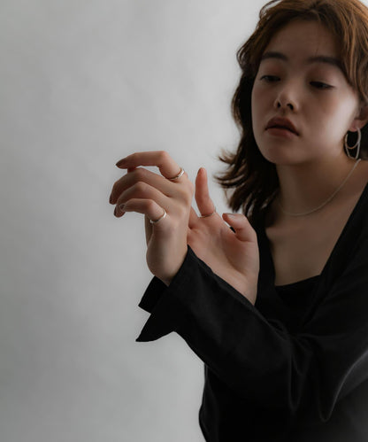 SMELLY so’重疊曲線戒指