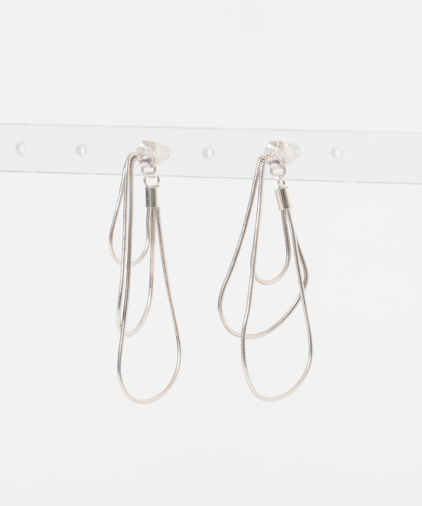 SMELLY so’三股鏈條耳環