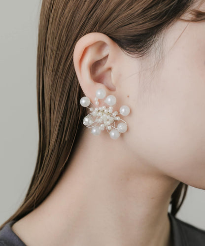 花朵造型珍珠流蘇耳環