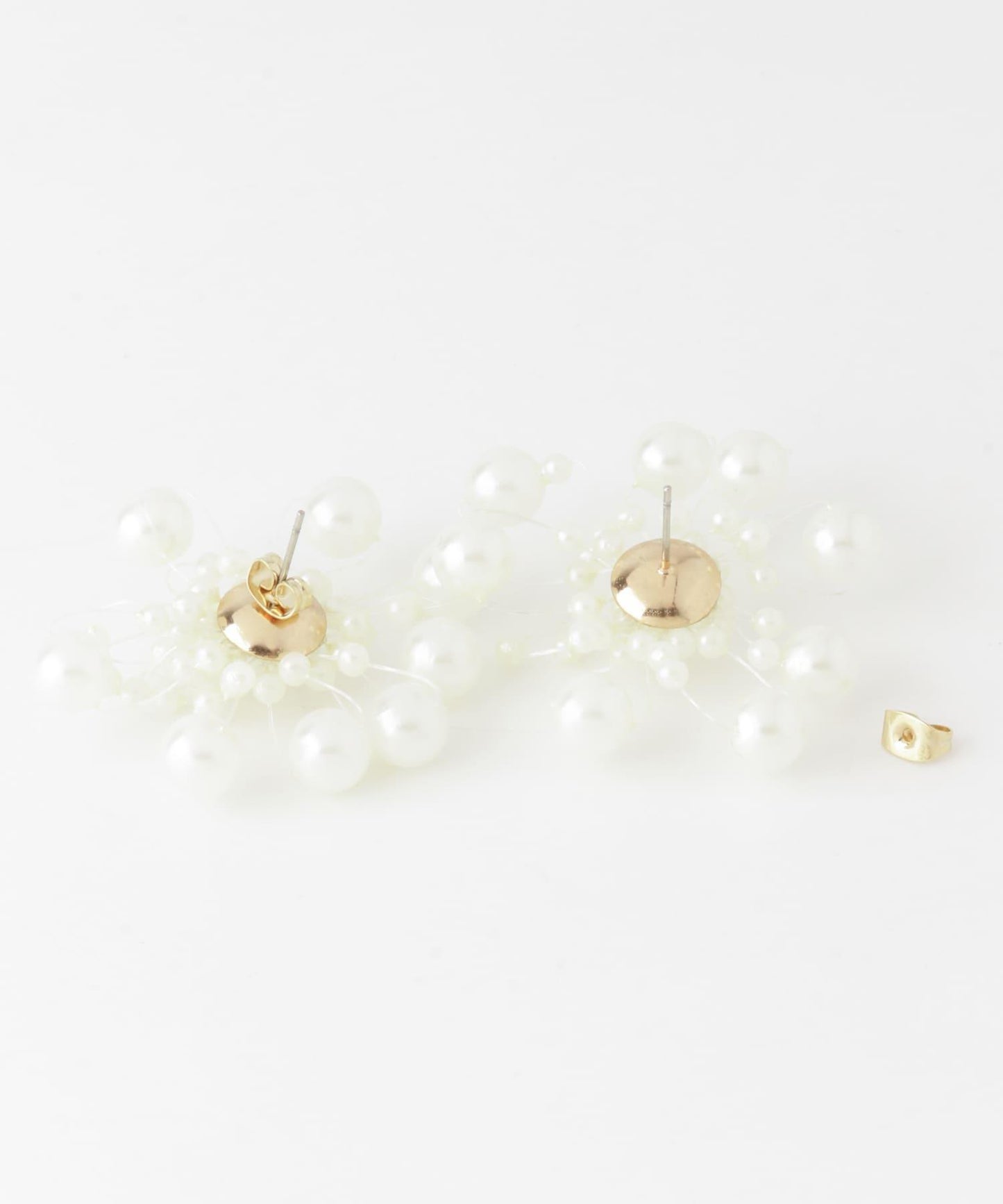 花朵造型珍珠流蘇耳環