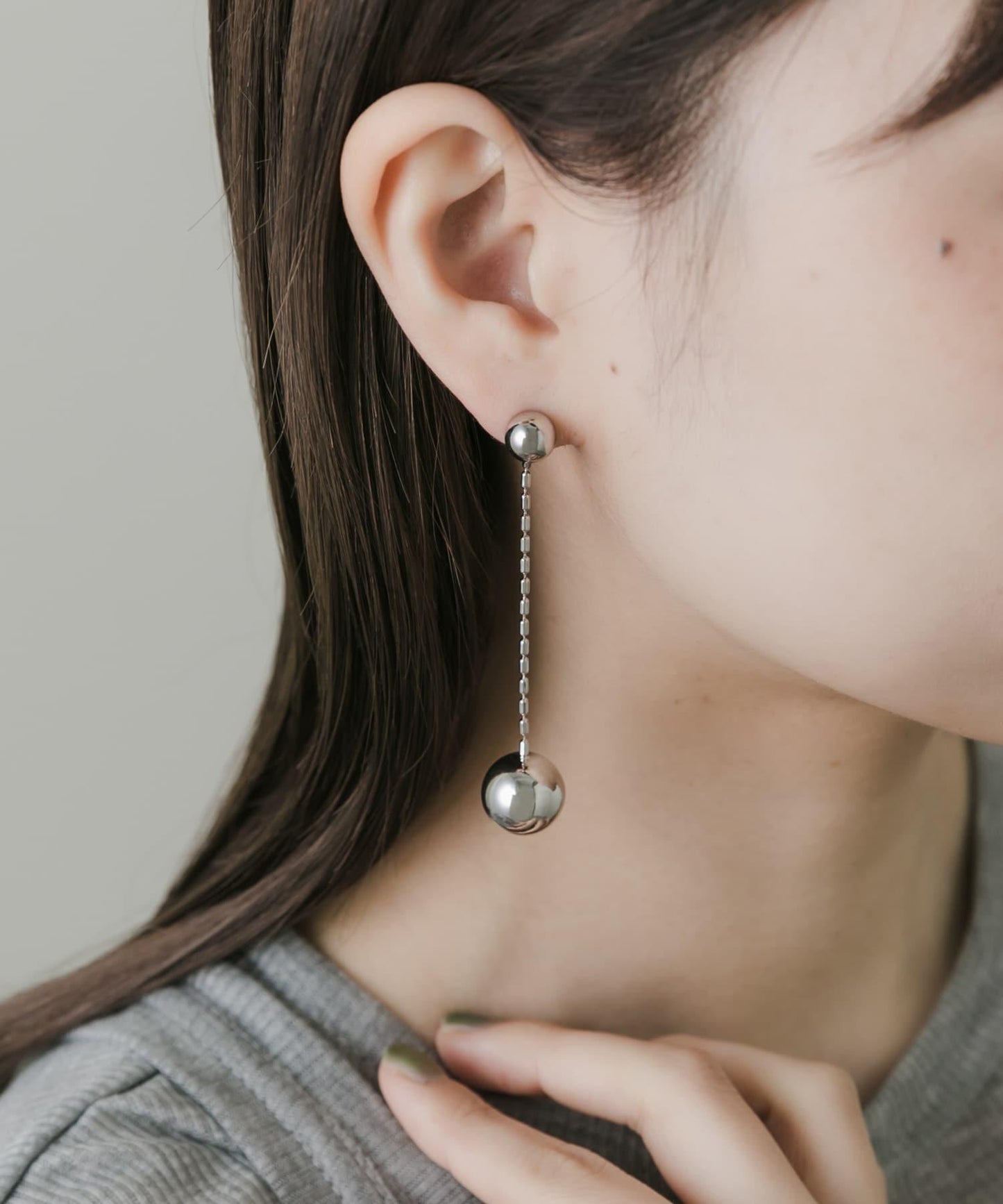 金屬球長款耳環