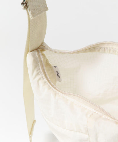 半月形尼龍單肩包