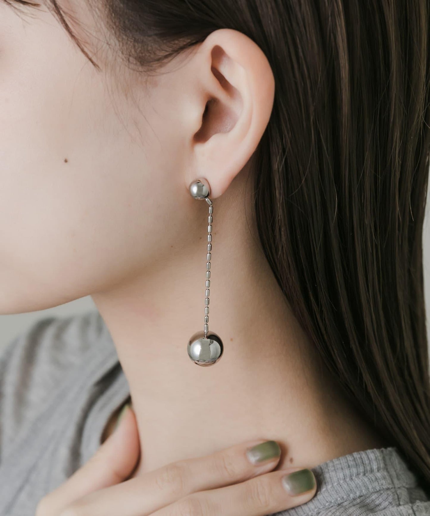 金屬球長款耳環