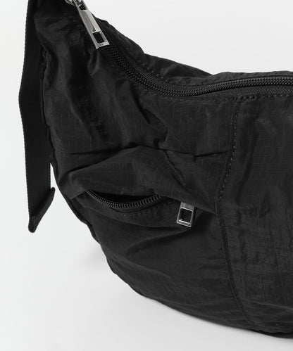 半月形尼龍單肩包