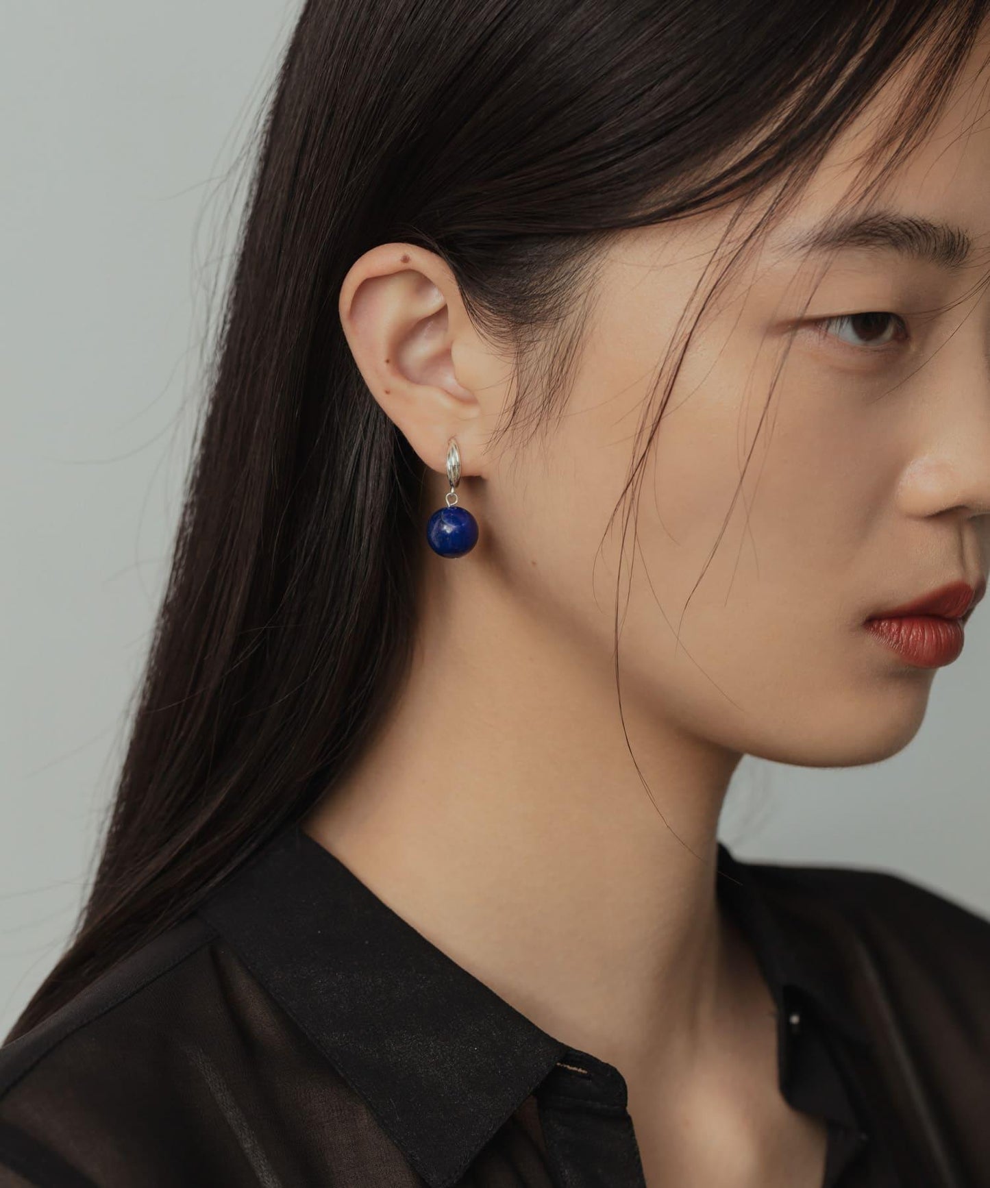 SMELLY 青金石耳釘