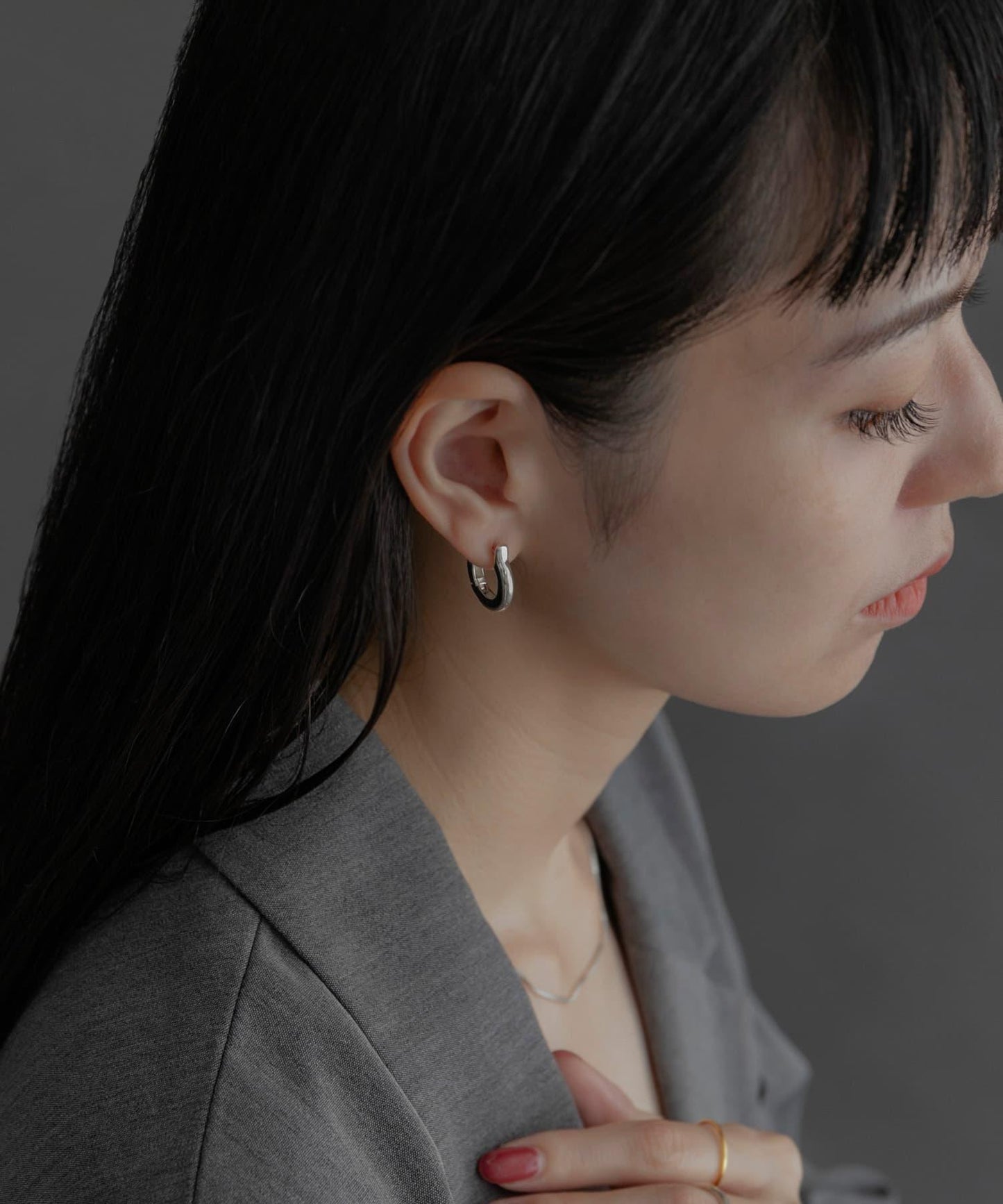 SMELLY so’ 圓形耳環