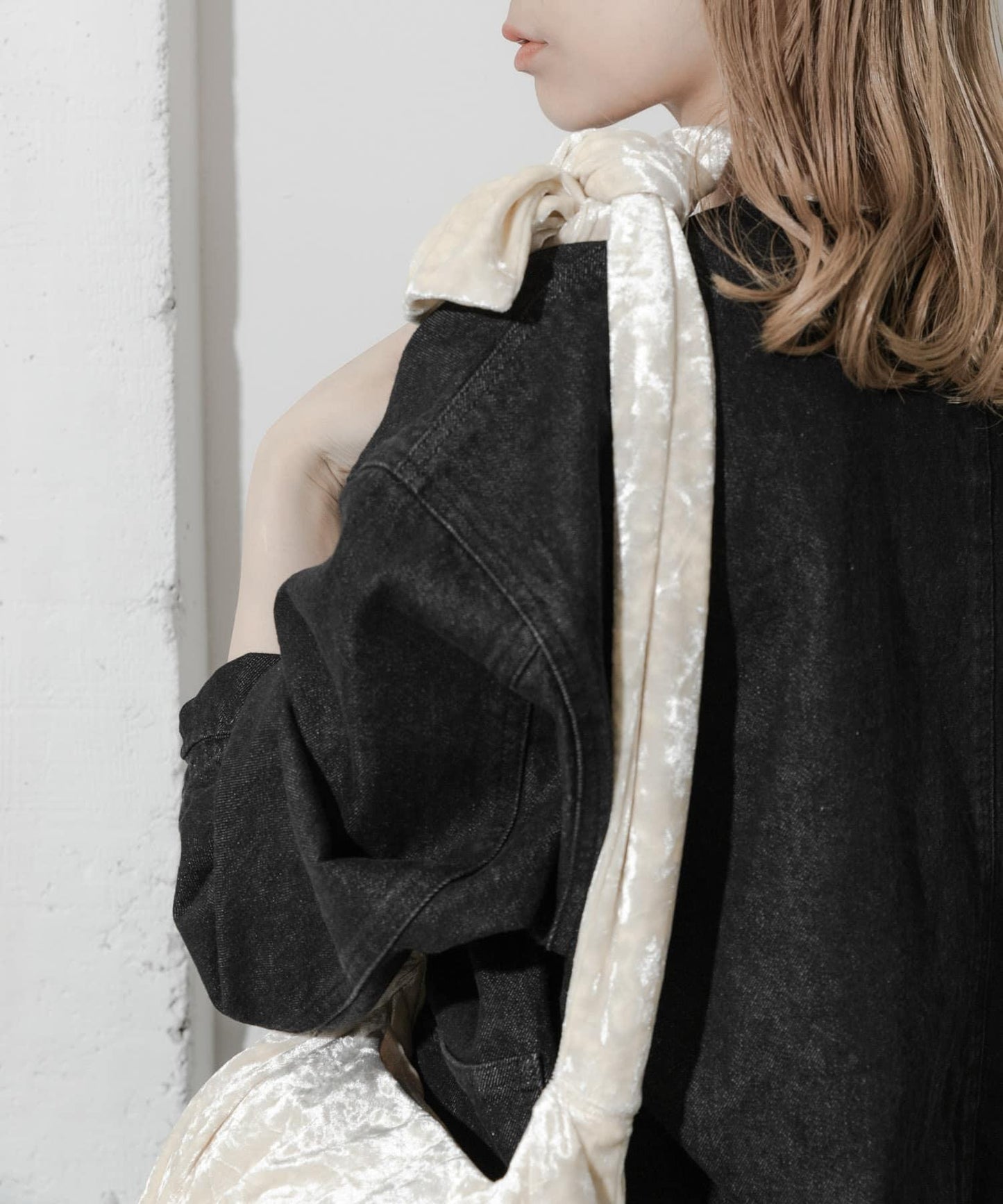 天鵝絨蝴蝶結髮夾