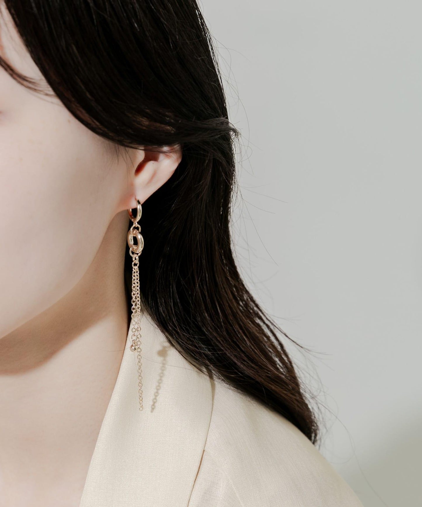 金屬圓環長鏈耳環