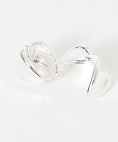 金屬一觸式耳環