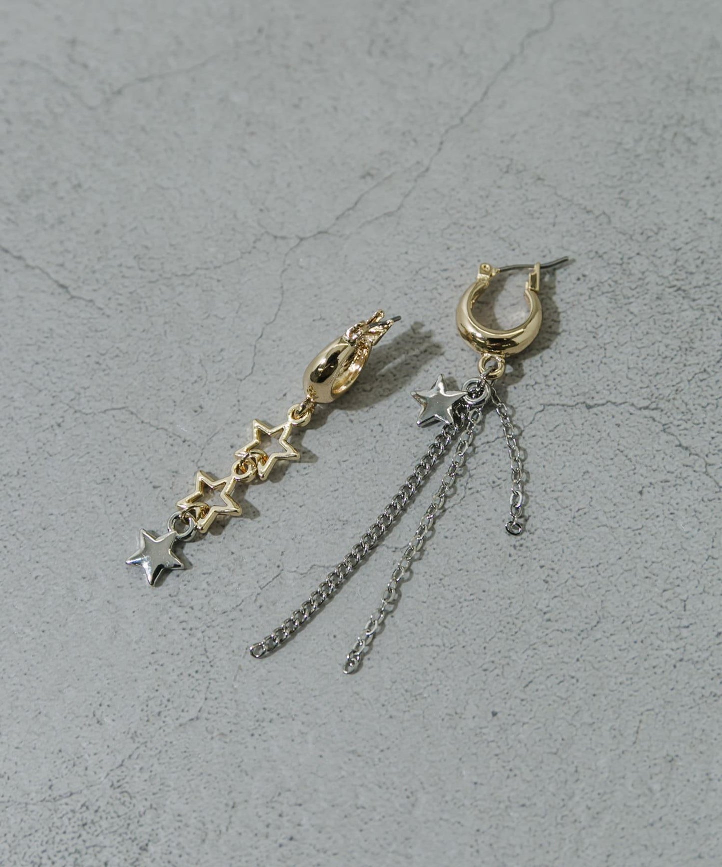 星星不對稱鏈條圈形耳環