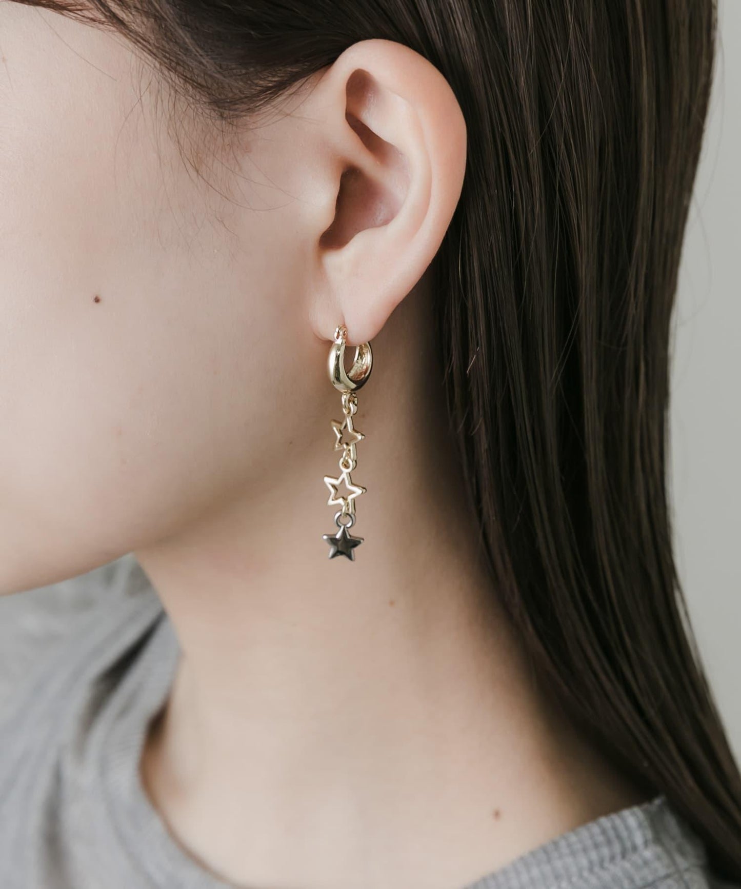 星星不對稱鏈條圈形耳環