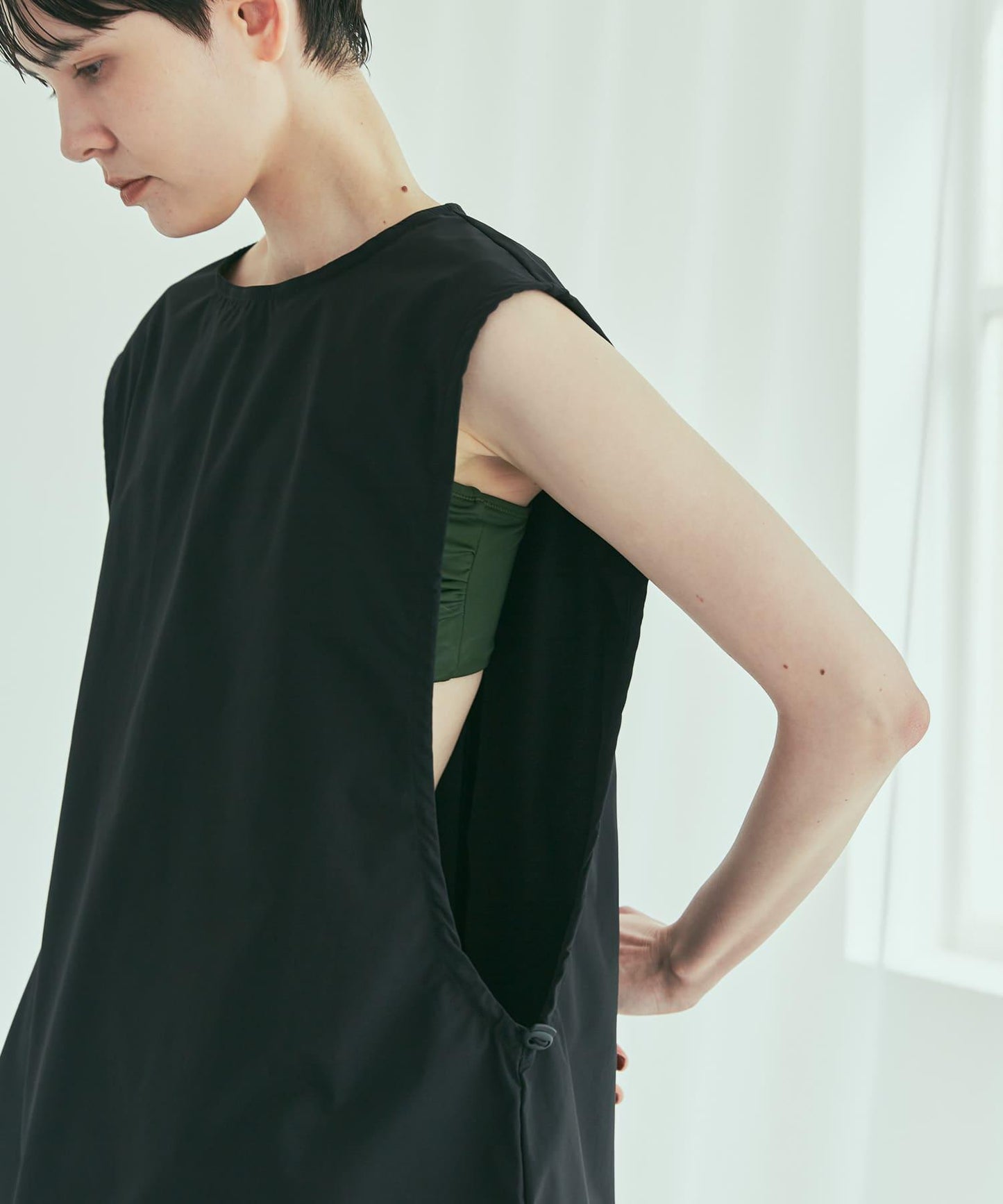 2尺碼可選 UV防曬 Swim URBAN RESEARCH 抽繩無袖泳衣
