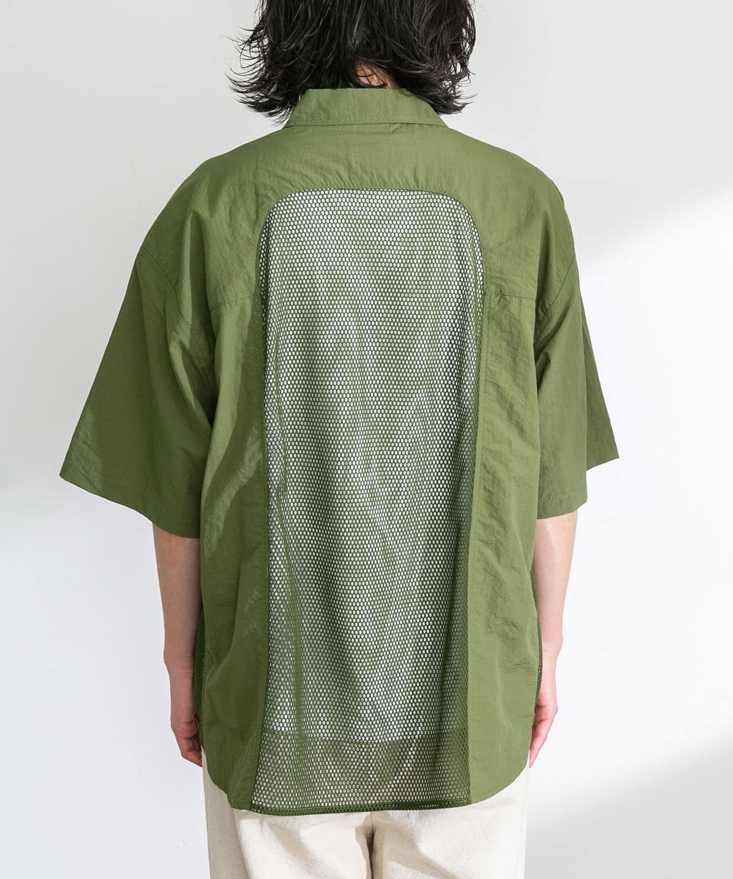 ARMY TWILL 尼龍牛津網眼短袖襯衫