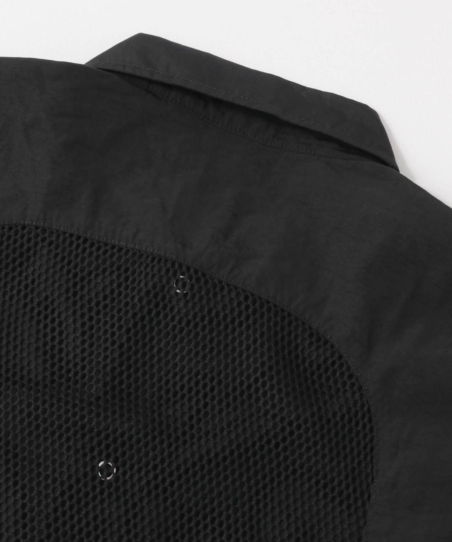 ARMY TWILL 尼龍牛津網眼短袖襯衫