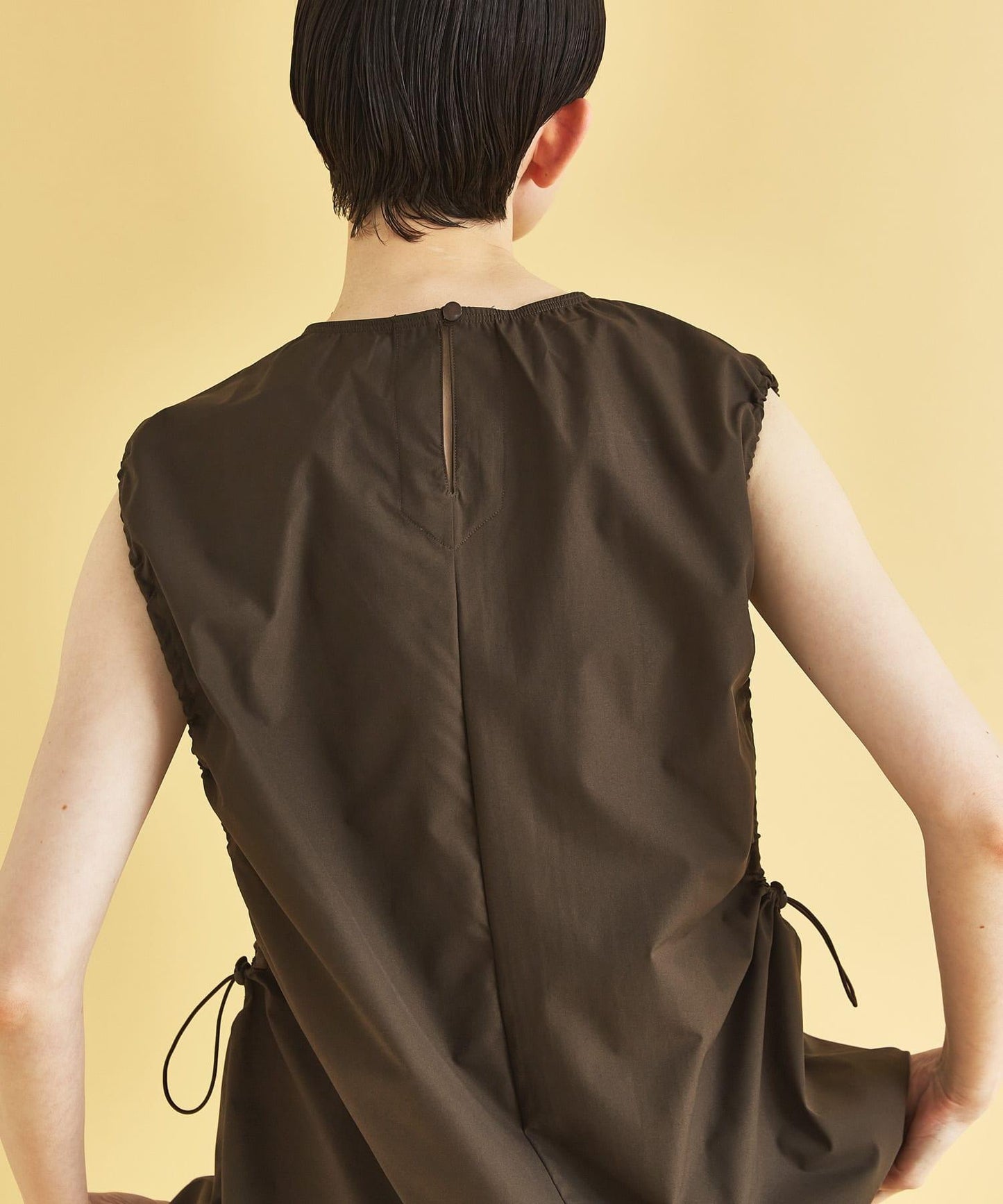2尺碼可選 UV防曬 Swim URBAN RESEARCH 抽繩無袖泳衣