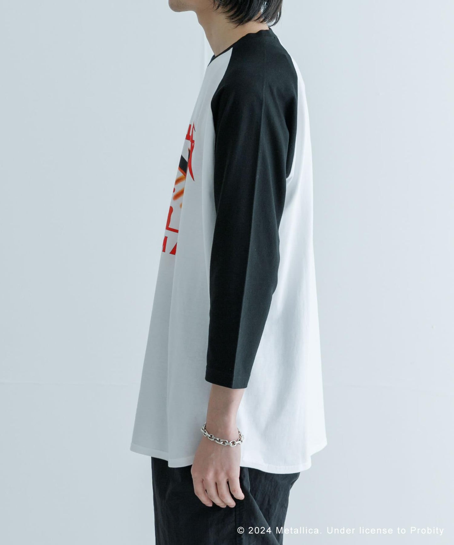 URBAN RESEARCH iD 金屬樂隊拼色袖T恤