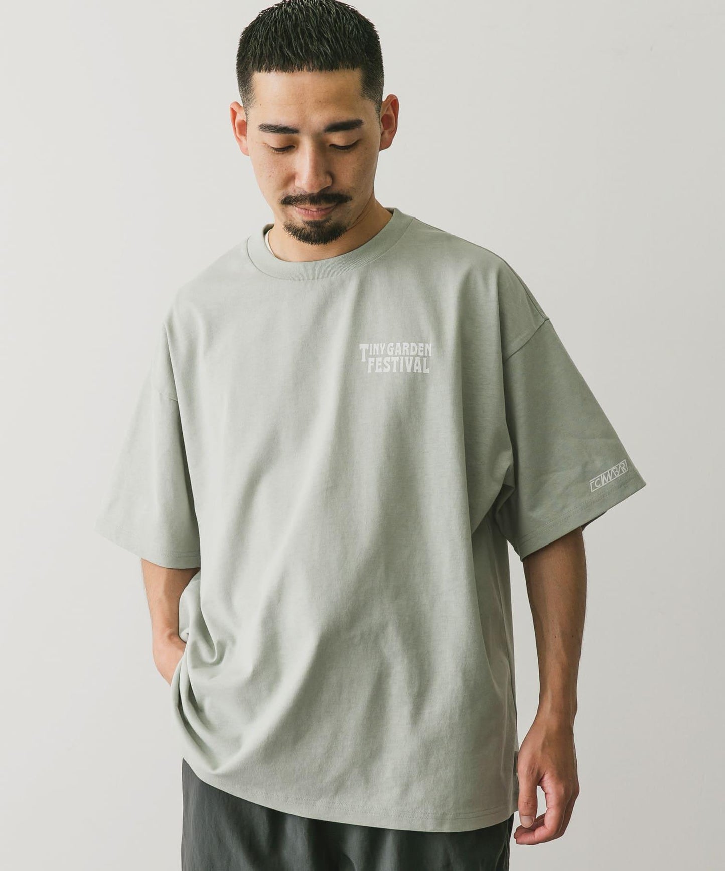 『UR TECH』SHARE THE URBANRESEARCH×DOORS TGF聯名印花T恤