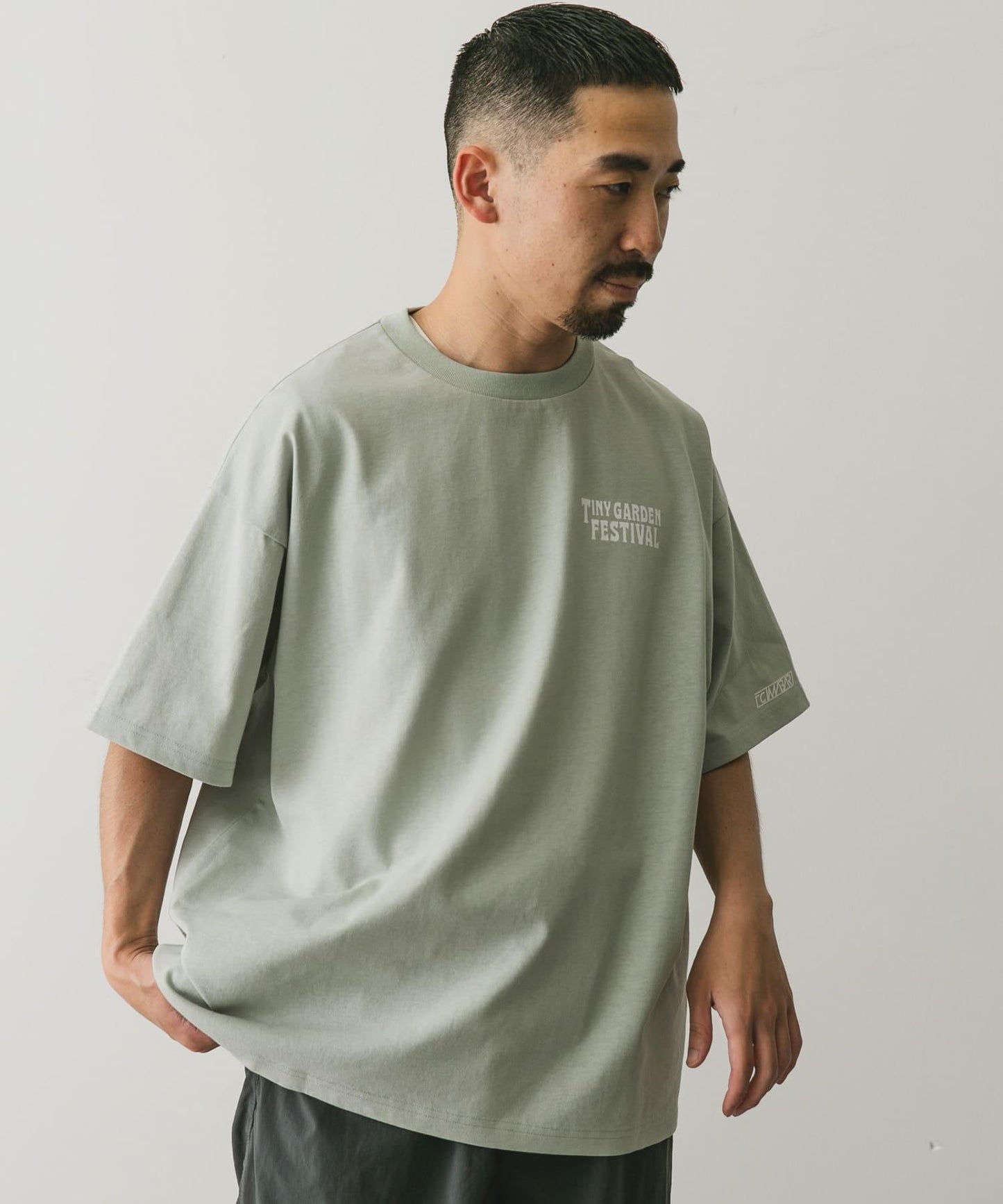 『UR TECH』SHARE THE URBANRESEARCH×DOORS TGF聯名印花T恤