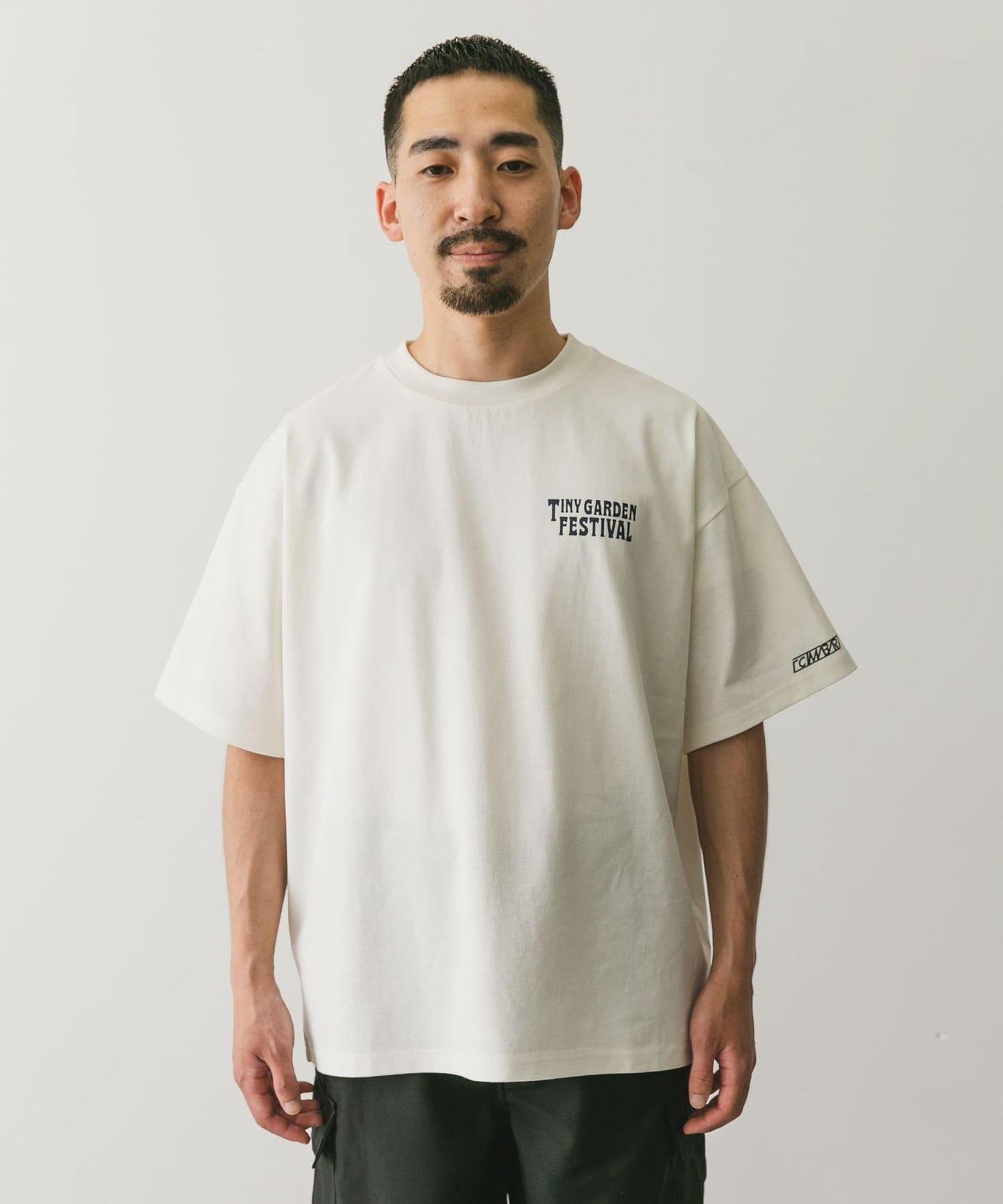 『UR TECH』SHARE THE URBANRESEARCH×DOORS TGF聯名印花T恤