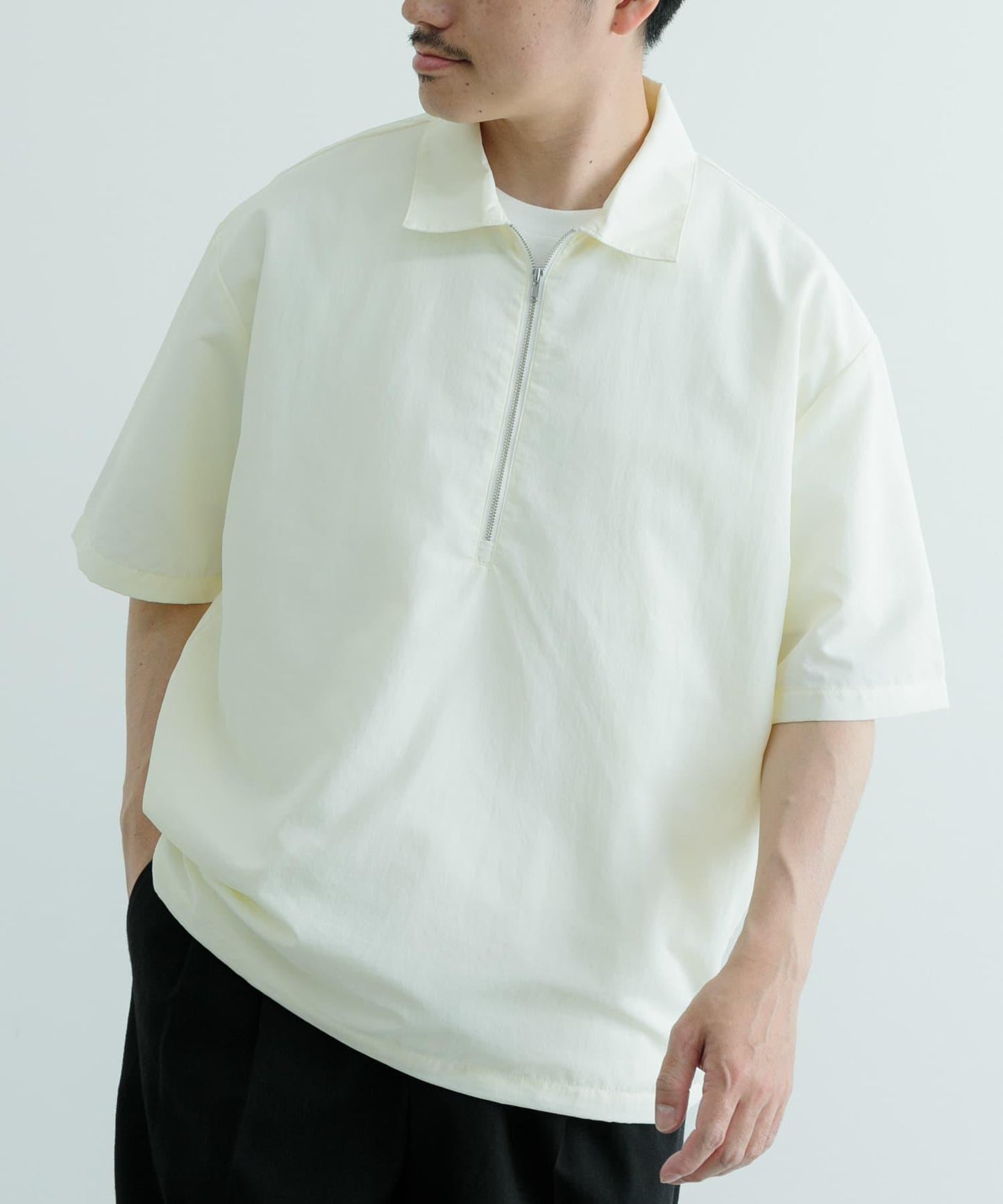 「UV防護」涼感尼龍半拉鍊套頭襯衫