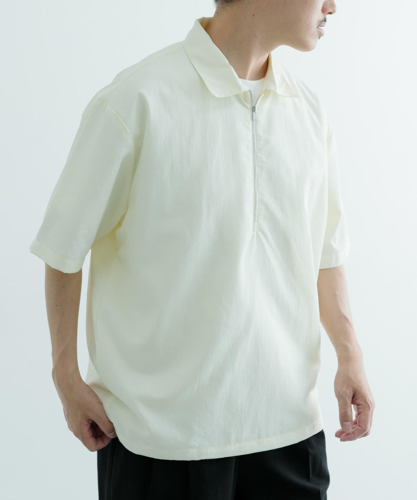 「UV防護」涼感尼龍半拉鍊套頭襯衫