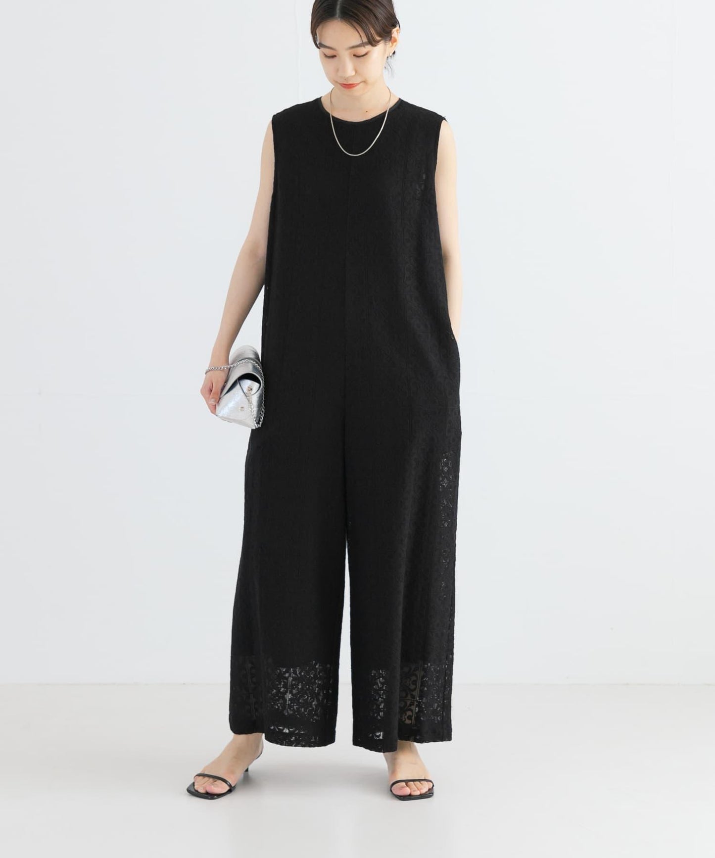 方形蕾絲連體衣