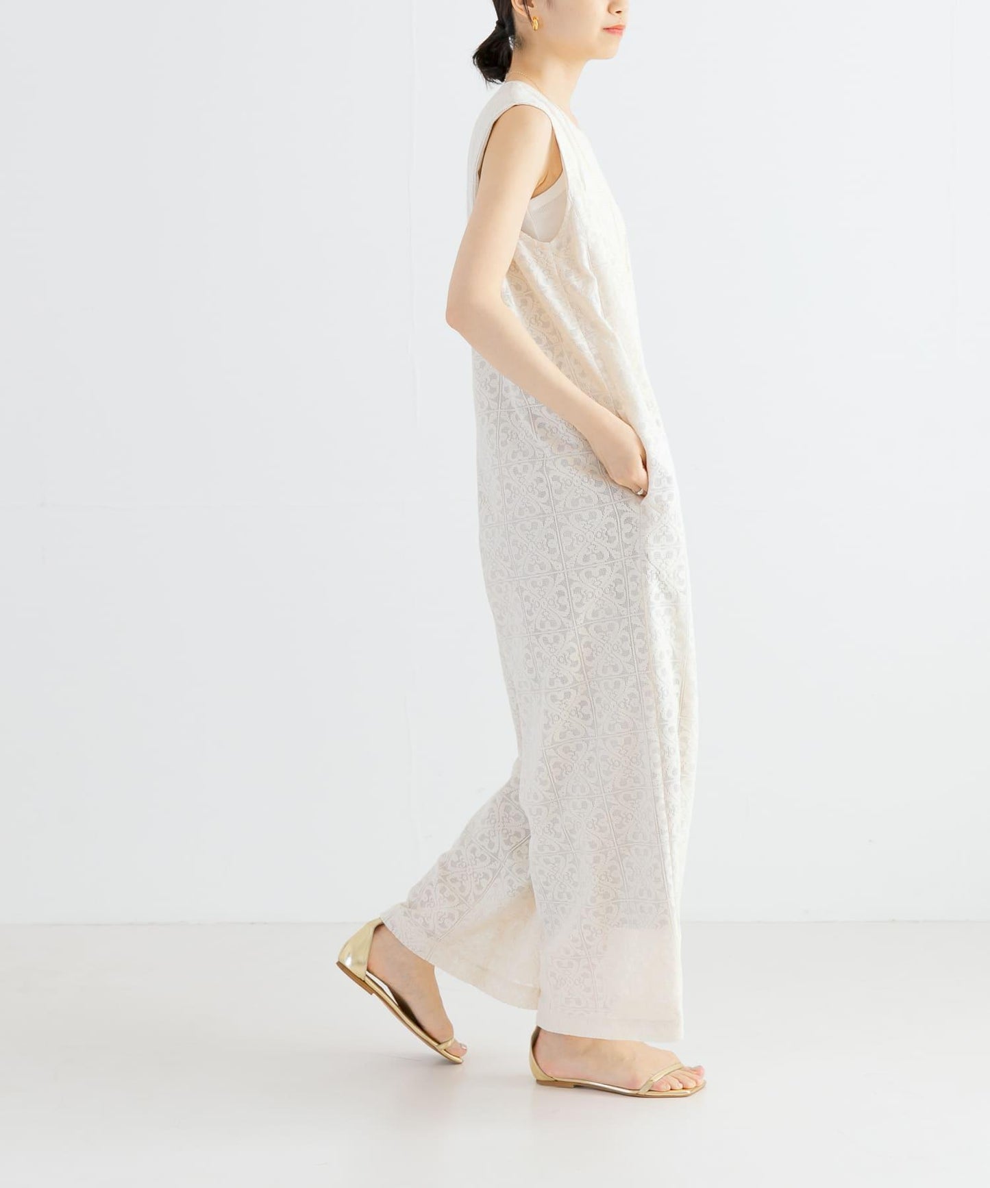 方形蕾絲連體衣