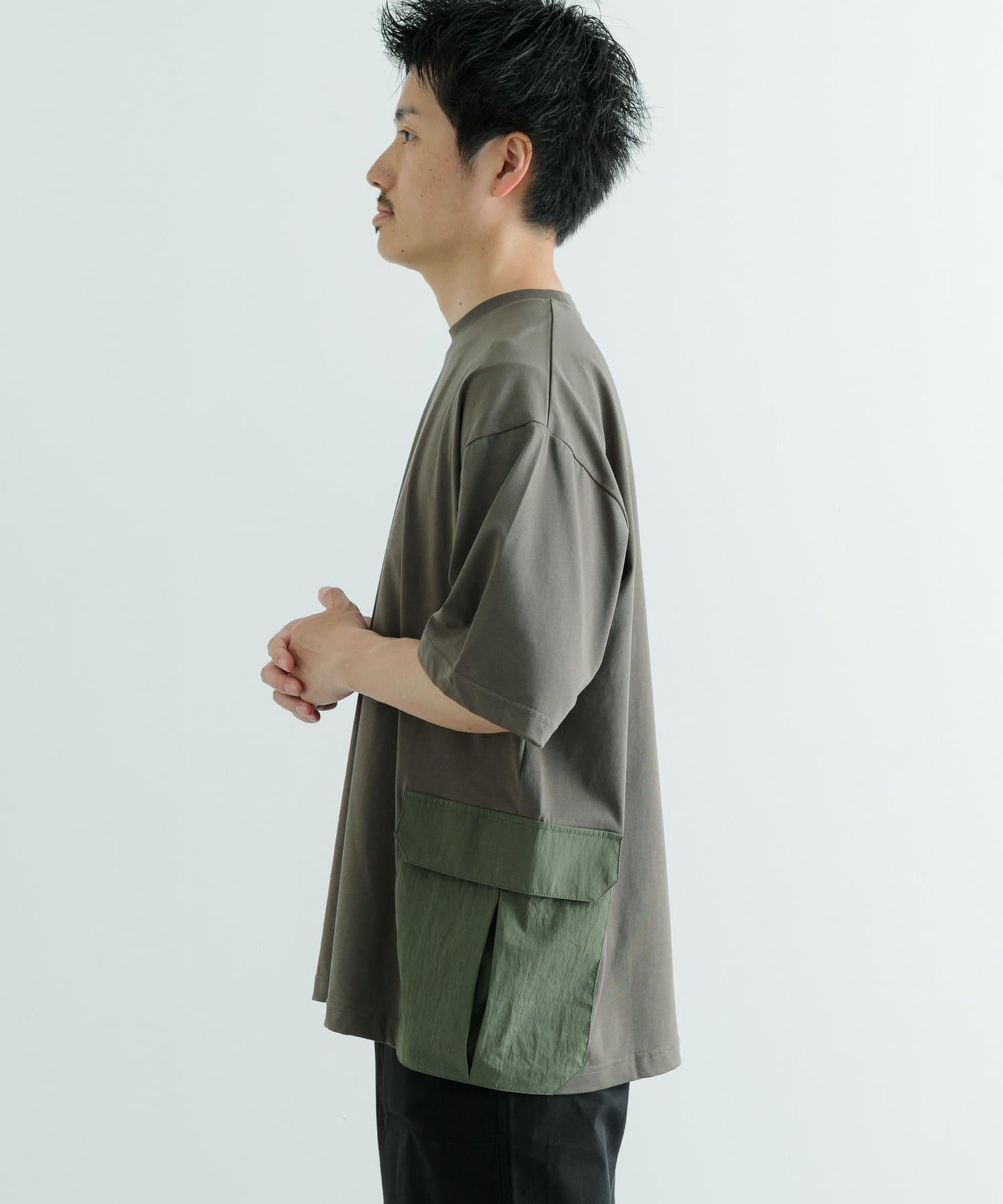 含XL碼 側袋拼接圓領T恤