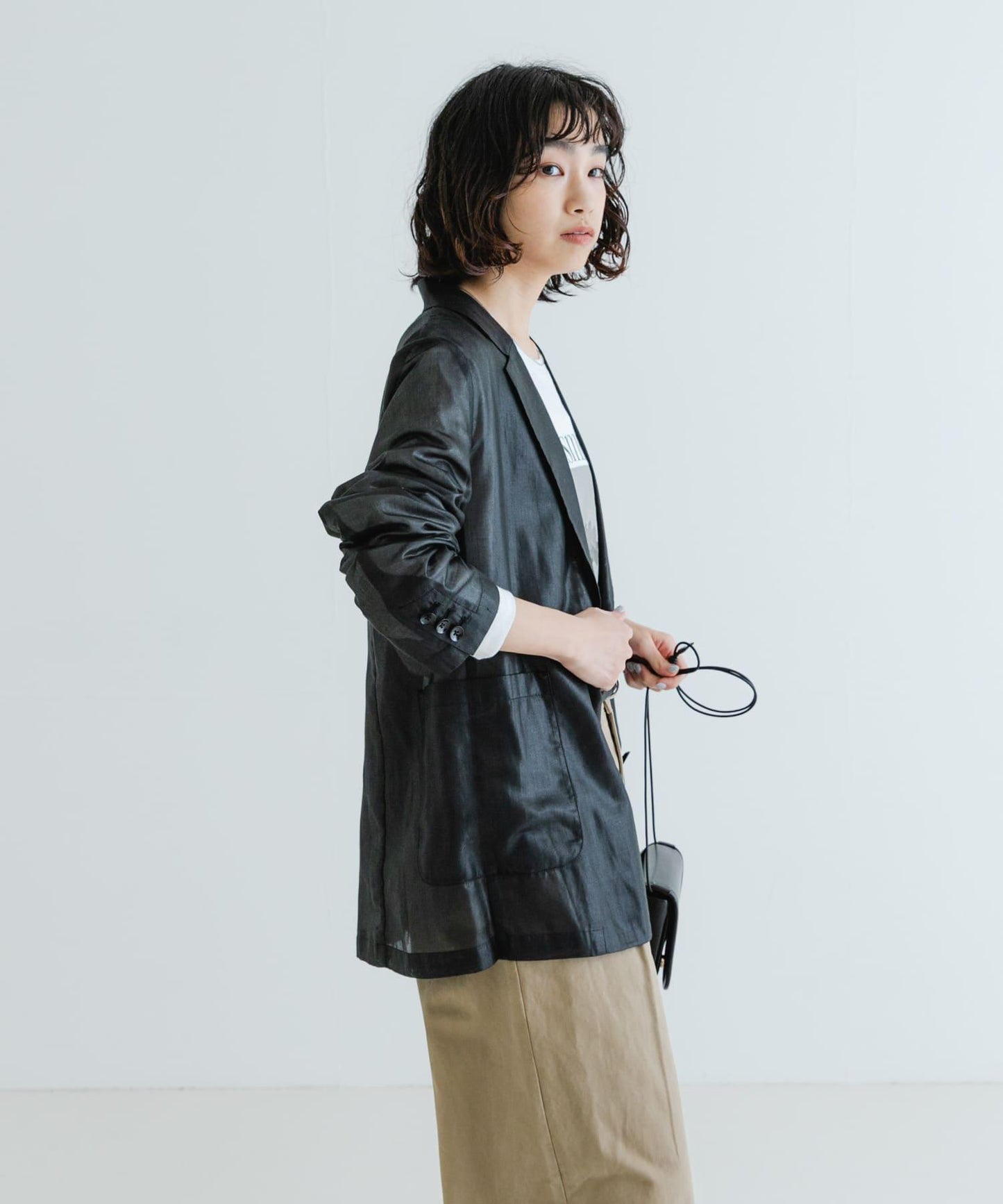 薄紗夾克