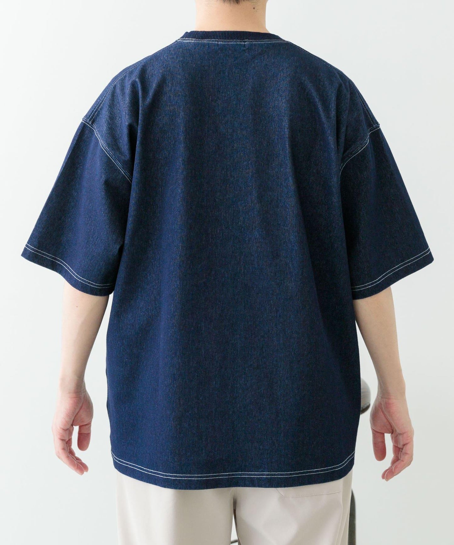 單點刺繡圓領牛仔T恤