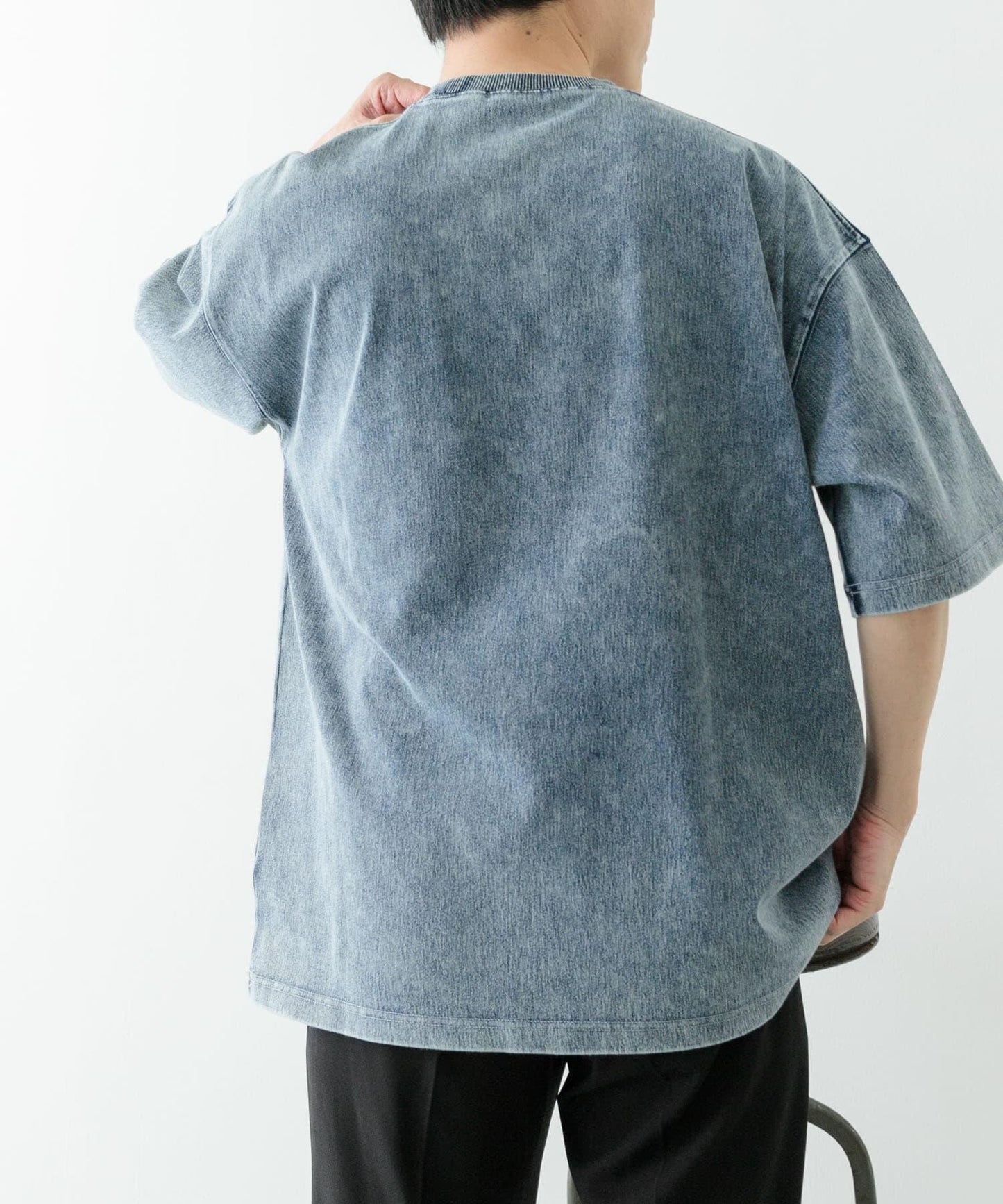 單點刺繡圓領牛仔T恤