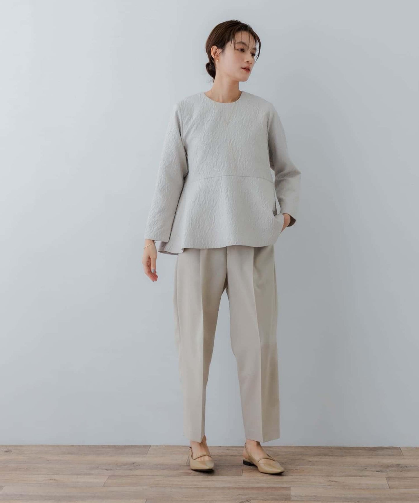 尖頭後繫帶女鞋