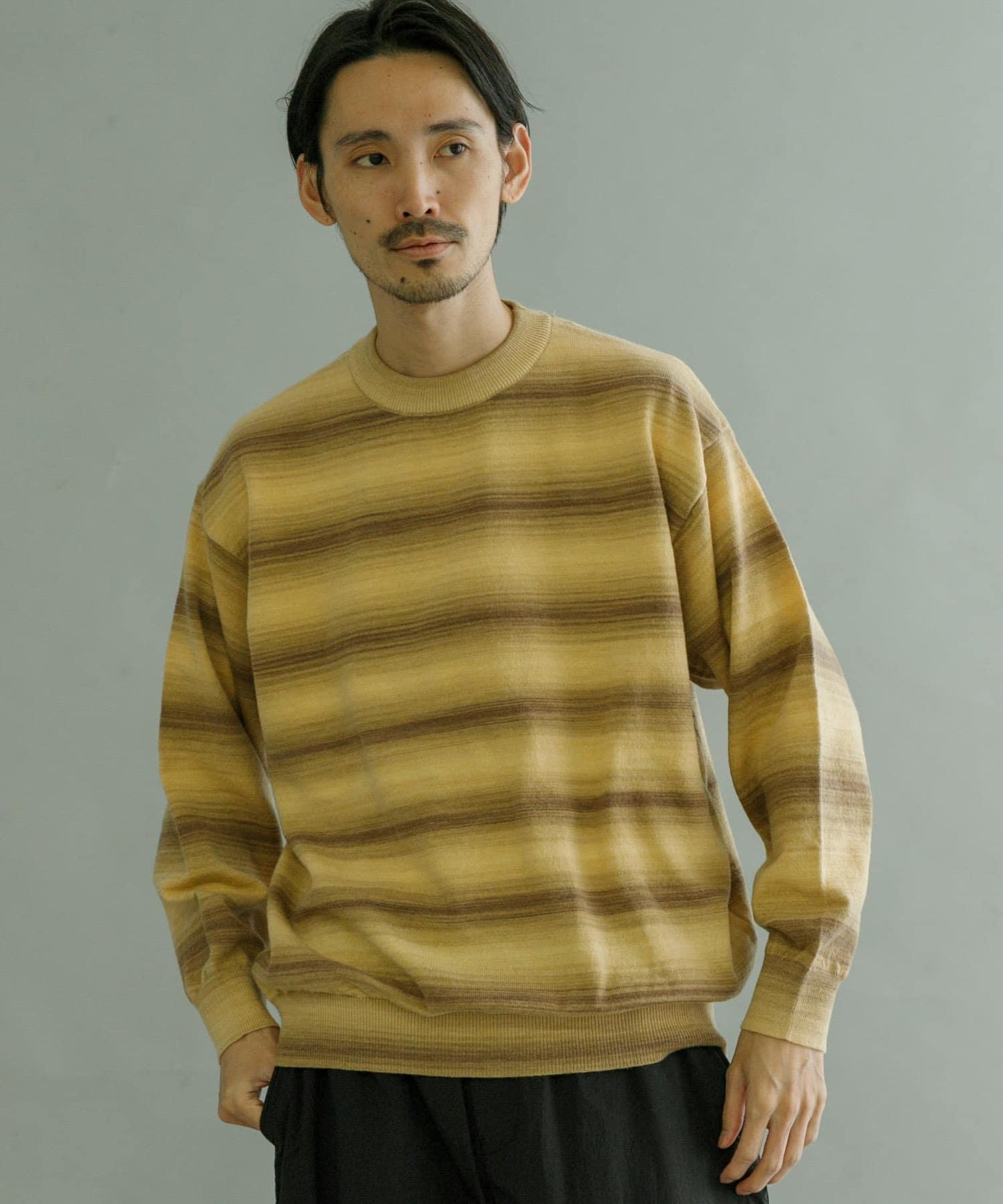 多色條紋圓領針織衫