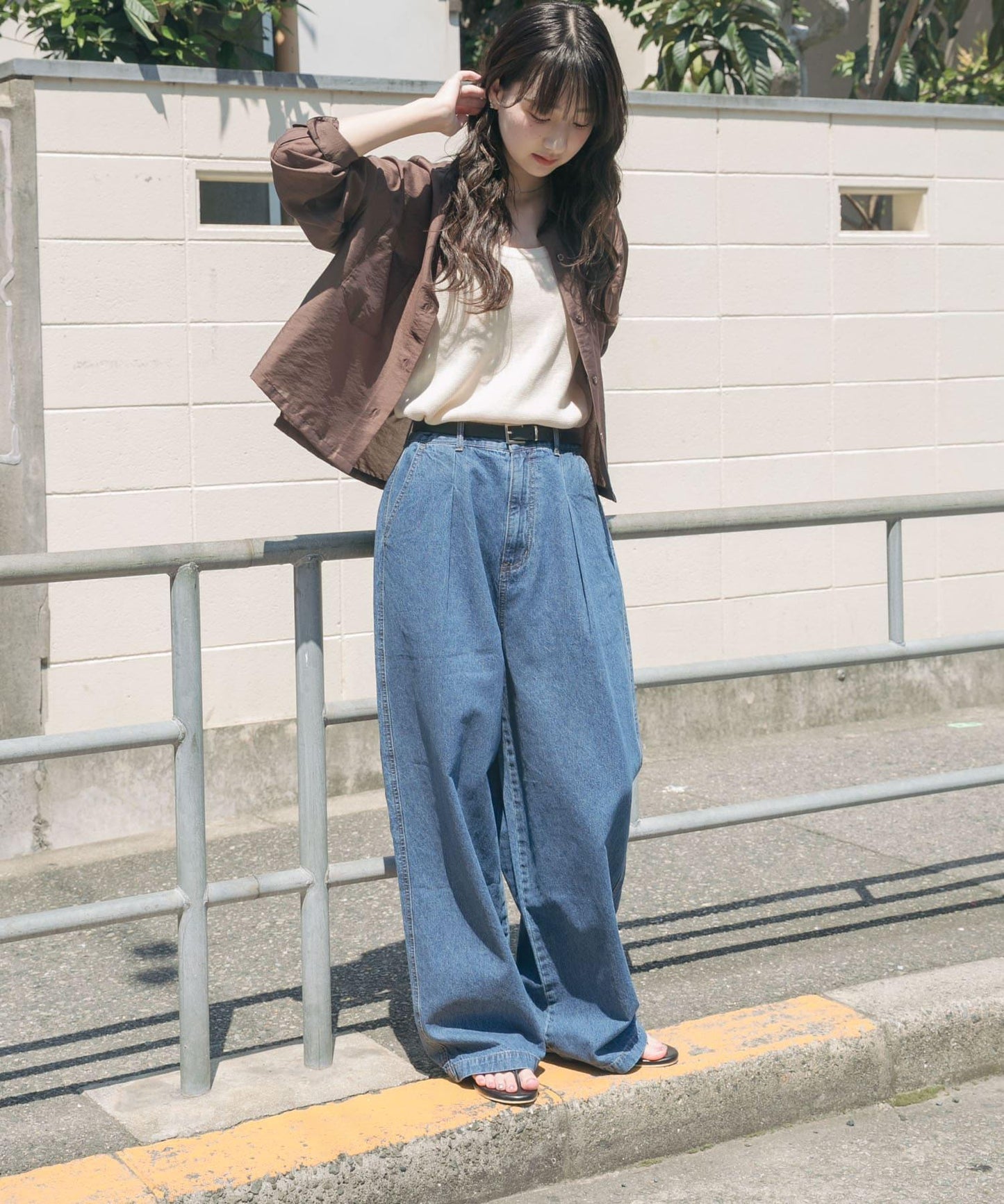 短款透視襯衫