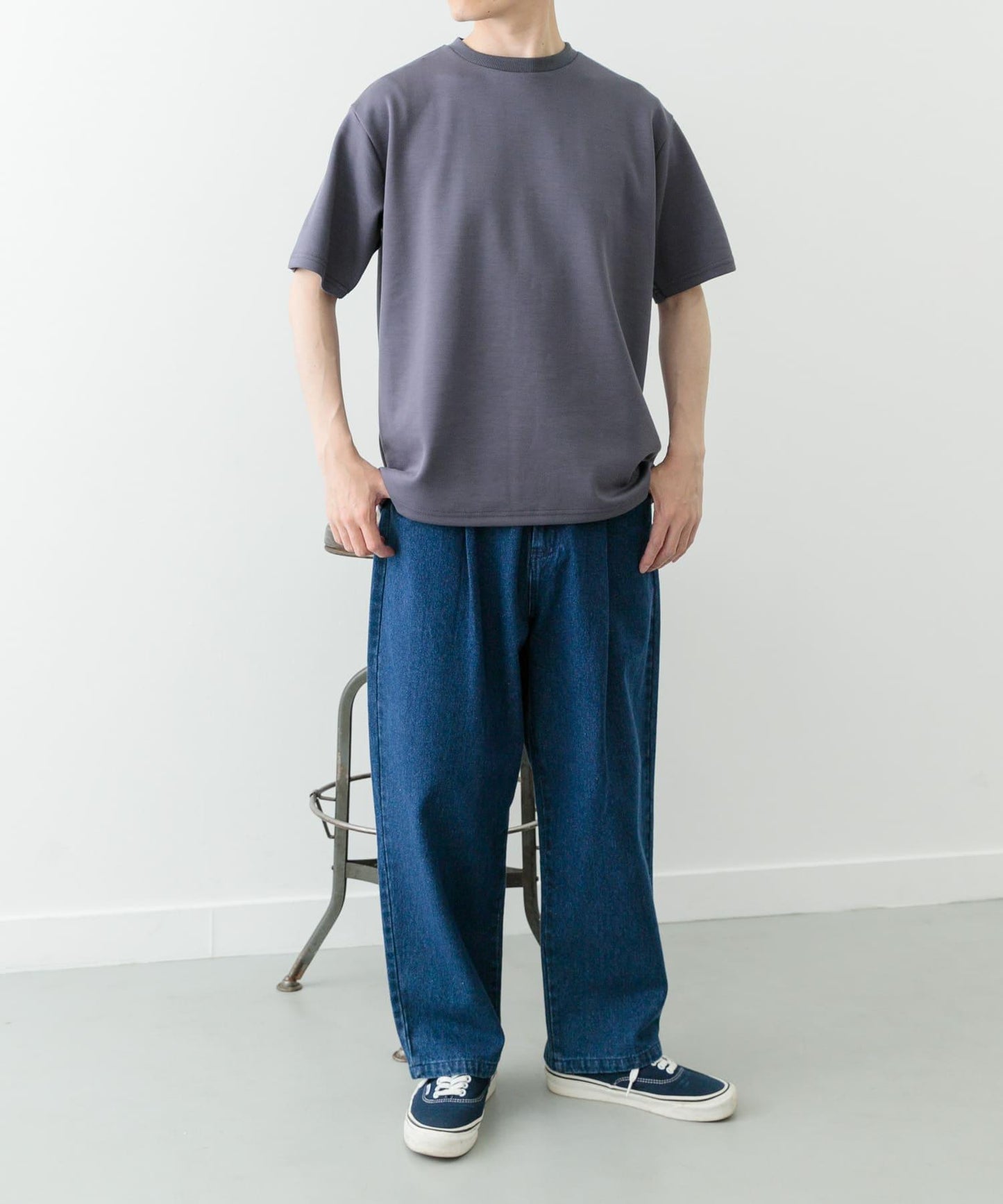 單點刺繡衛衣面料T恤