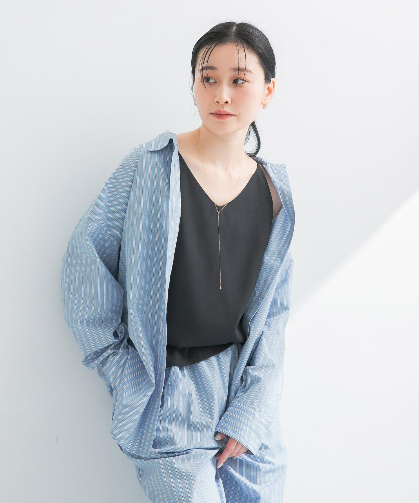 「接觸冷感」銅氨纖維吊帶背心