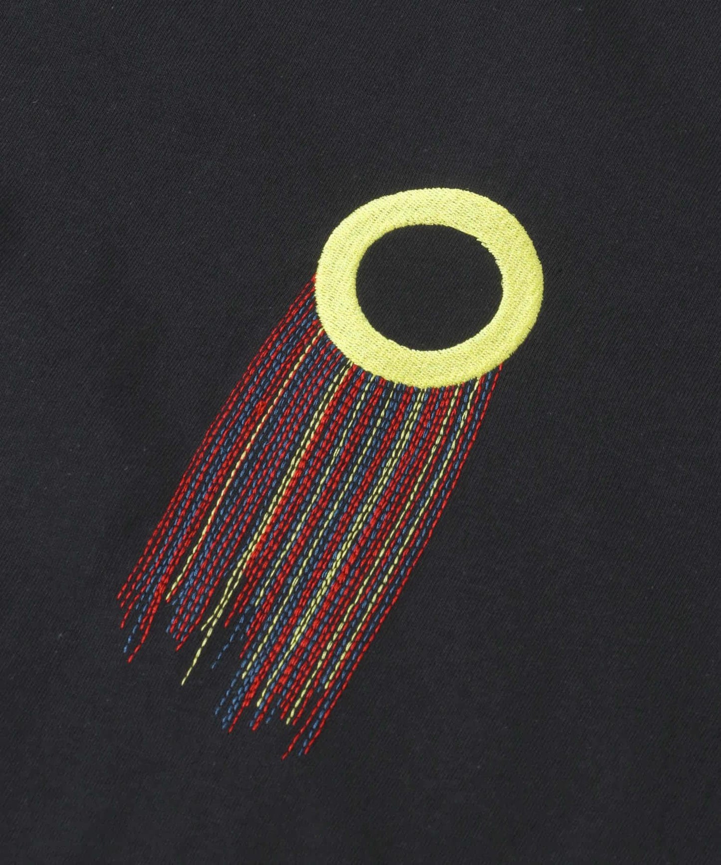 流蘇刺繡T恤 圓形