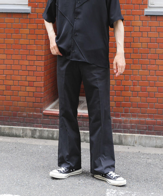 中縫壓線喇叭褲
