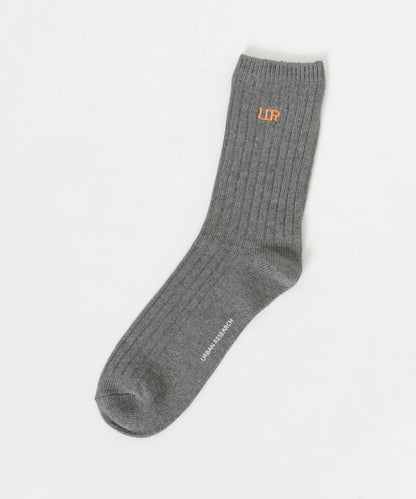 UR TECH長款羅紋刺繡襪